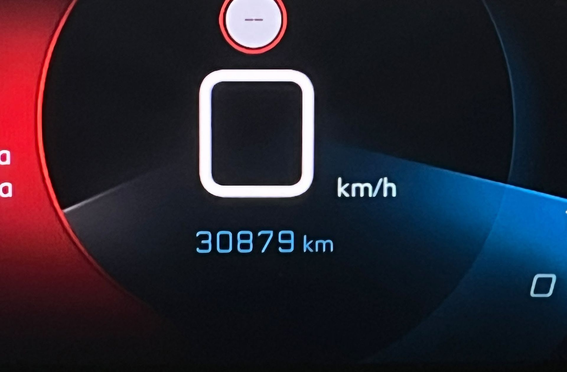Peugeot 208 PureTech 100 GT EAT8 - foto 11