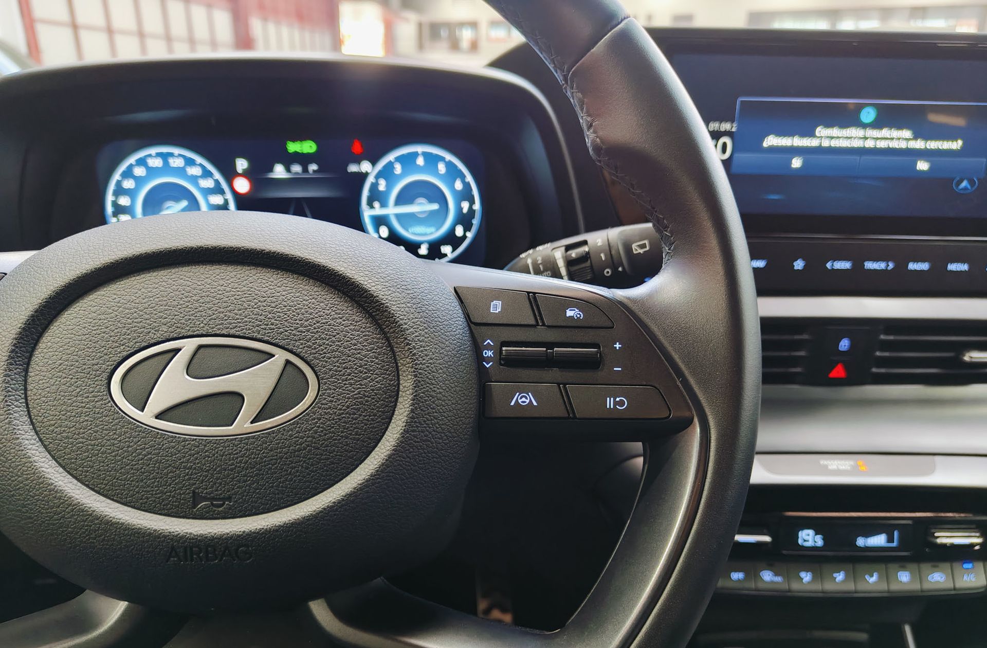Hyundai Bayon 1.0 T-GDi 48V Tecno DCT - foto 27