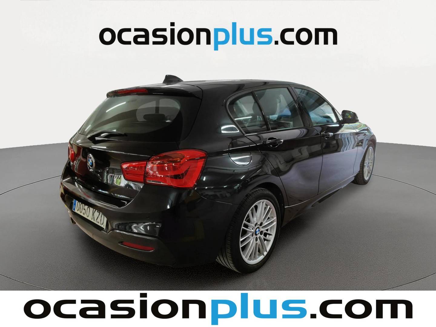 Foto trasera BMW Serie 1 BMW Serie 1 118i (136 CV) Pack M derecha