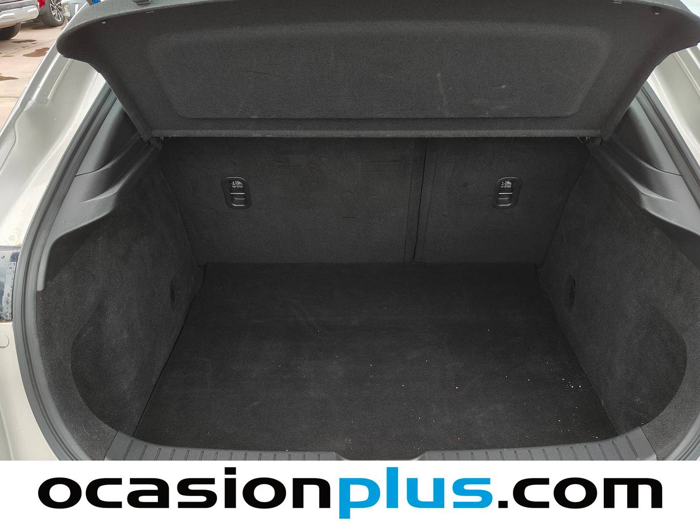 Fotos maletero Mazda CX-30 Mazda CX-30 2.5 e-Skyactive G MHEV Prime-Line (140 CV)