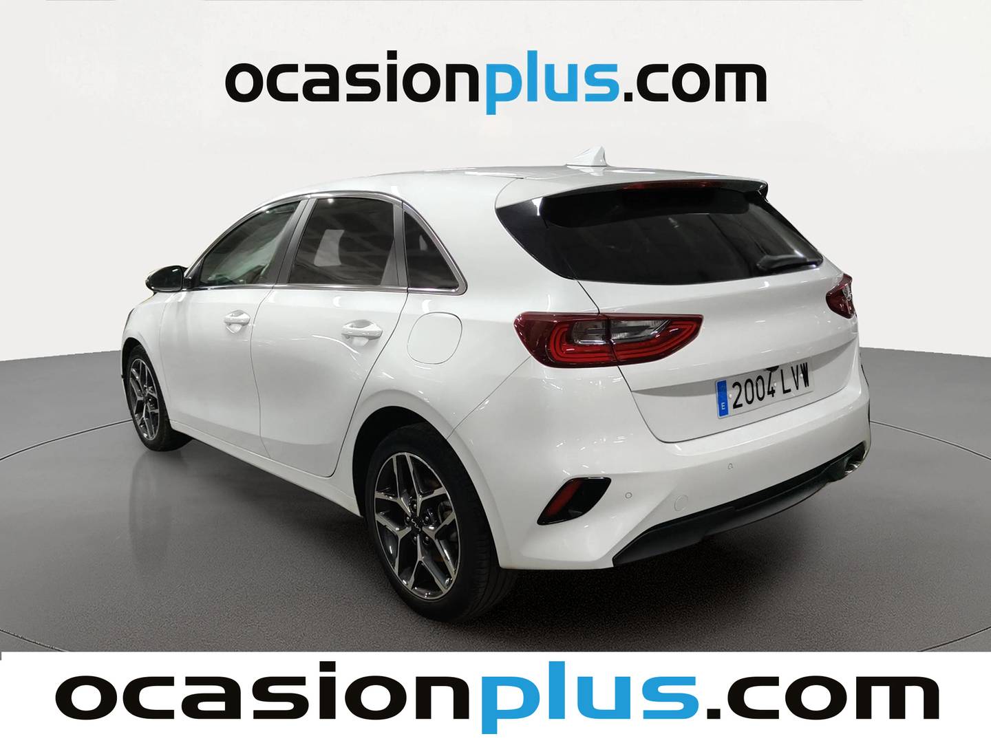 Foto trasera KIA Ceed KIA Ceed 1.5 MHEV Tech DCT (160 CV) izquierda