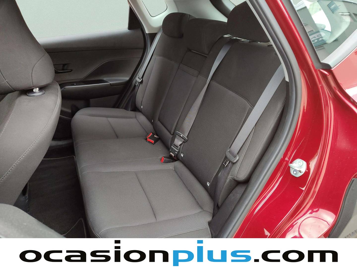 Foto asientos traseros Hyundai Kona Hyundai Kona 1.6 GDI HEV Tecno 2C DCT (141 CV)
