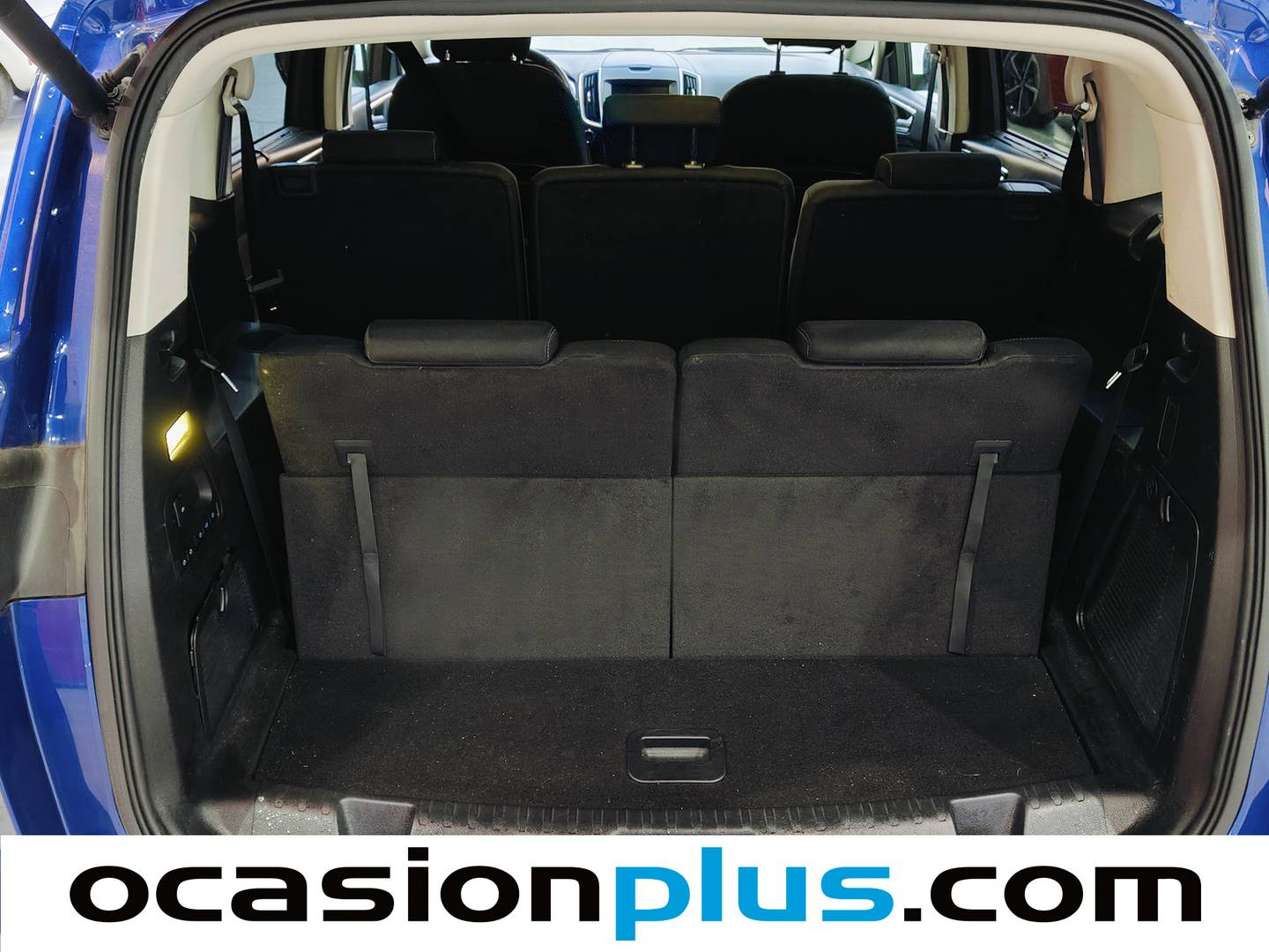 Foto Ford S-MAX Ford S-Max 2.0 TDCI Titanium (150 CV) 7 Plazas siete plazas