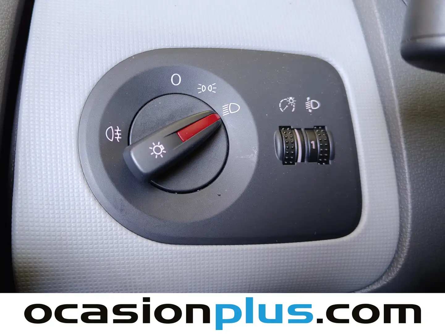 Foto Seat Ibiza SEAT Ibiza 1.2 Reference  (70 CV)