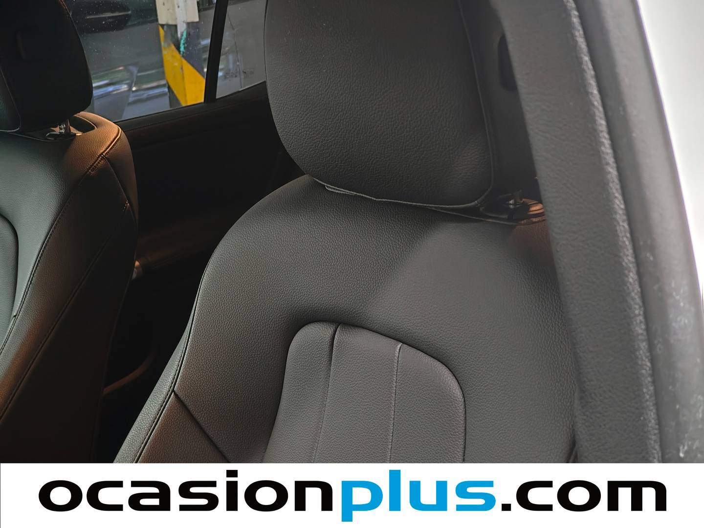 Equipamiento del Mercedes GLB Mercedes-Benz GLB GLB 220 D 4MATIC (190 CV)