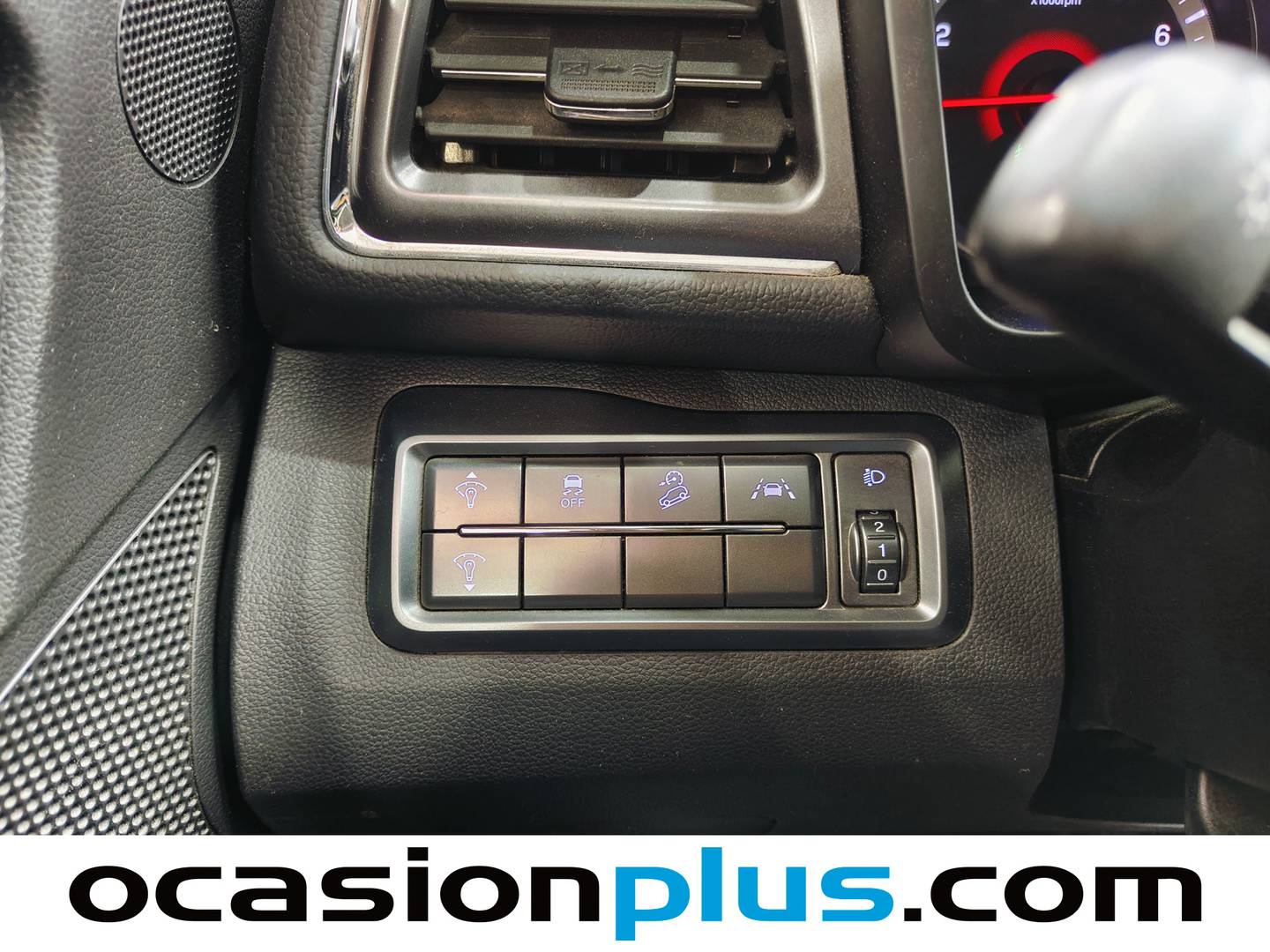 Extras del SsangYong Tivoli SsangYong Tivoli G12T Line (128 CV)