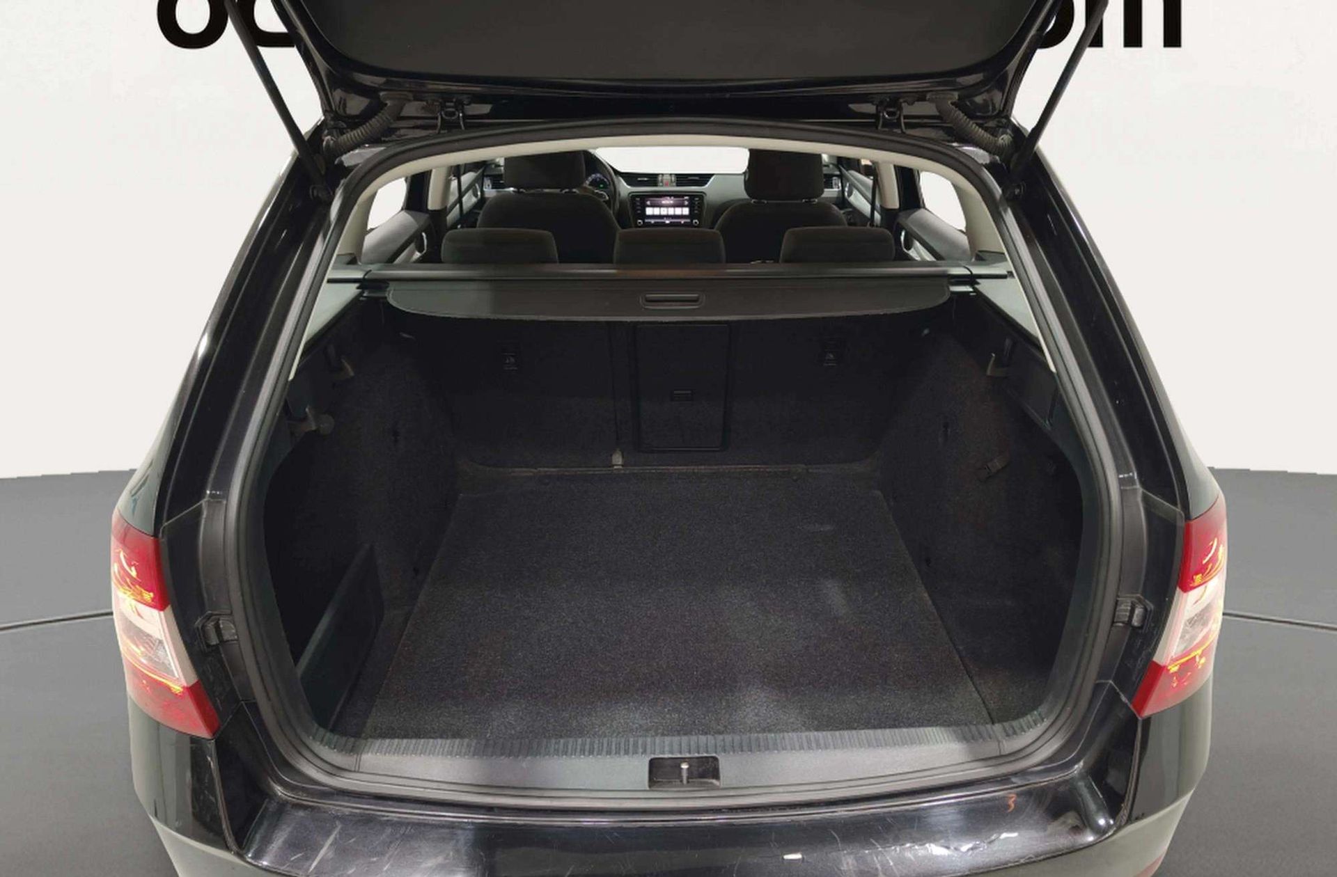 Škoda Octavia Combi Combi 1.5 TSI Ambition DSG - foto 15