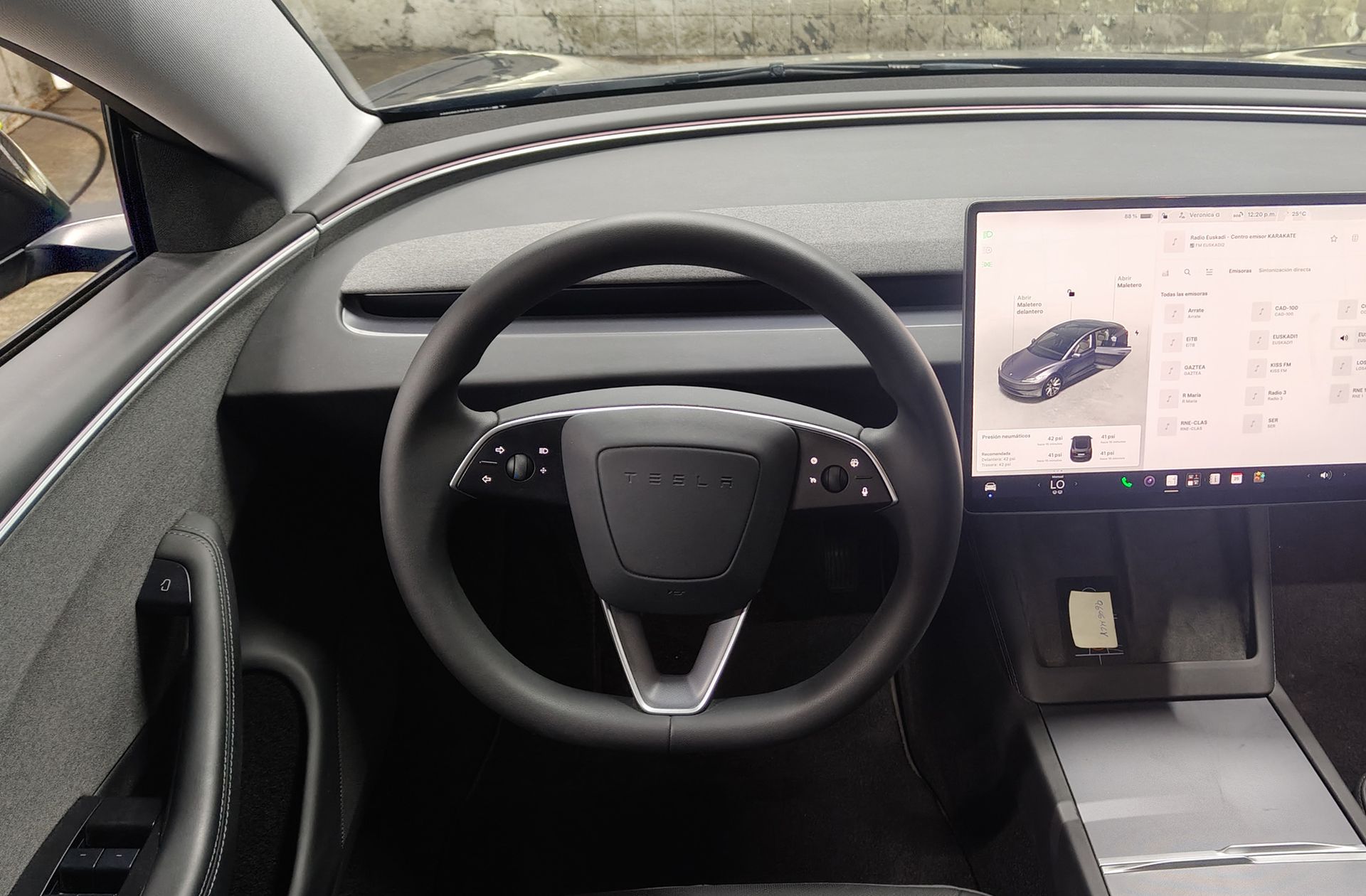Tesla Model 3 RWD - foto 25