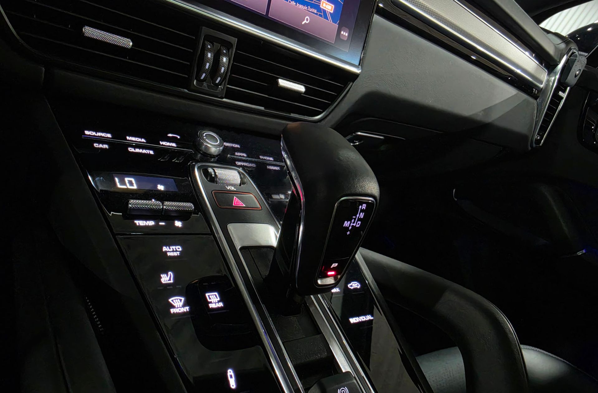 Porsche Cayenne Coupé E-Hybrid Platinum Edition - foto 5