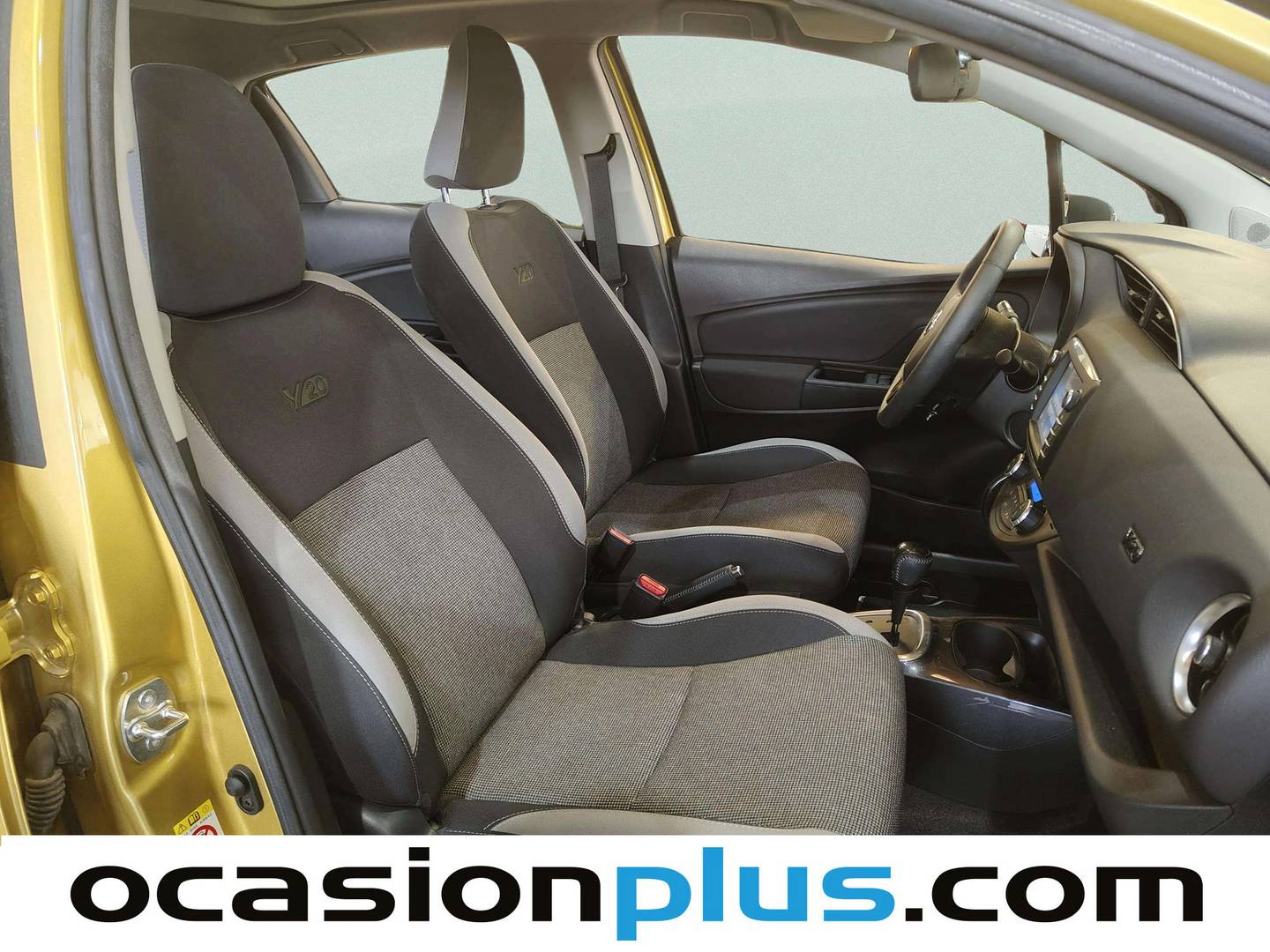 Toyota Yaris Toyota Yaris 1.5 100H Feel 20 Aniversario (100 CV) km 0