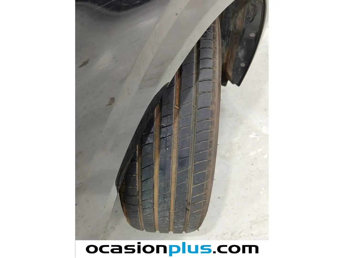 Foto Peugeot 208 Peugeot 208 PureTech 100 Allure (100 CV)