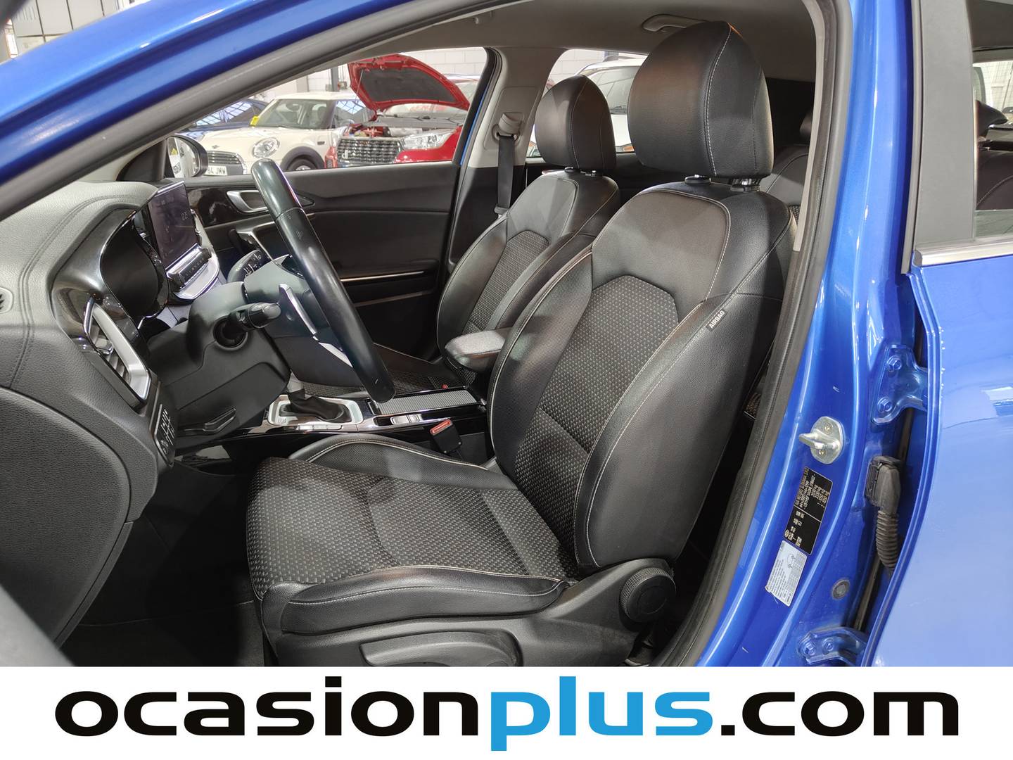 Foto asientos delanteros KIA XCeed KIA XCeed 1.6 GDi PHEV eTech (141 CV)