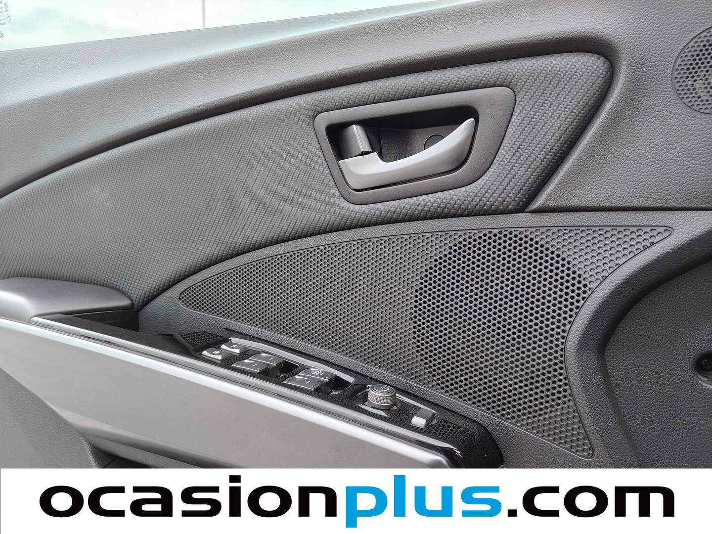 Foto SsangYong Tivoli Ssangyong Tivoli G12T Urban Plus (128 CV)