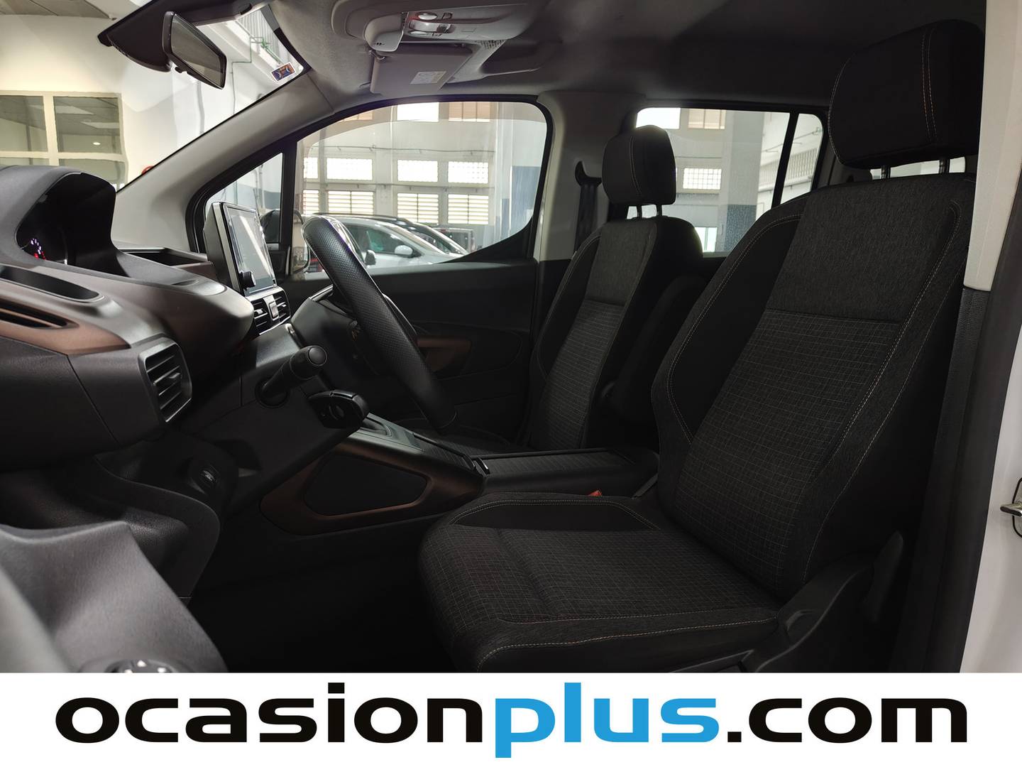 Foto Peugeot Rifter Peugeot Rifter BlueHDi 100 GT Business Standard (100 CV)