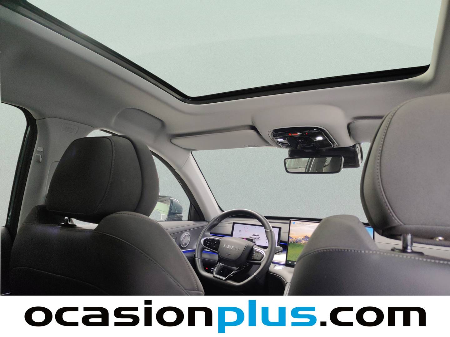 Extras y acabados del EBRO S800 Ebro S800 1.6 TGDI Luxury DCT (147 CV) 7 Plazas