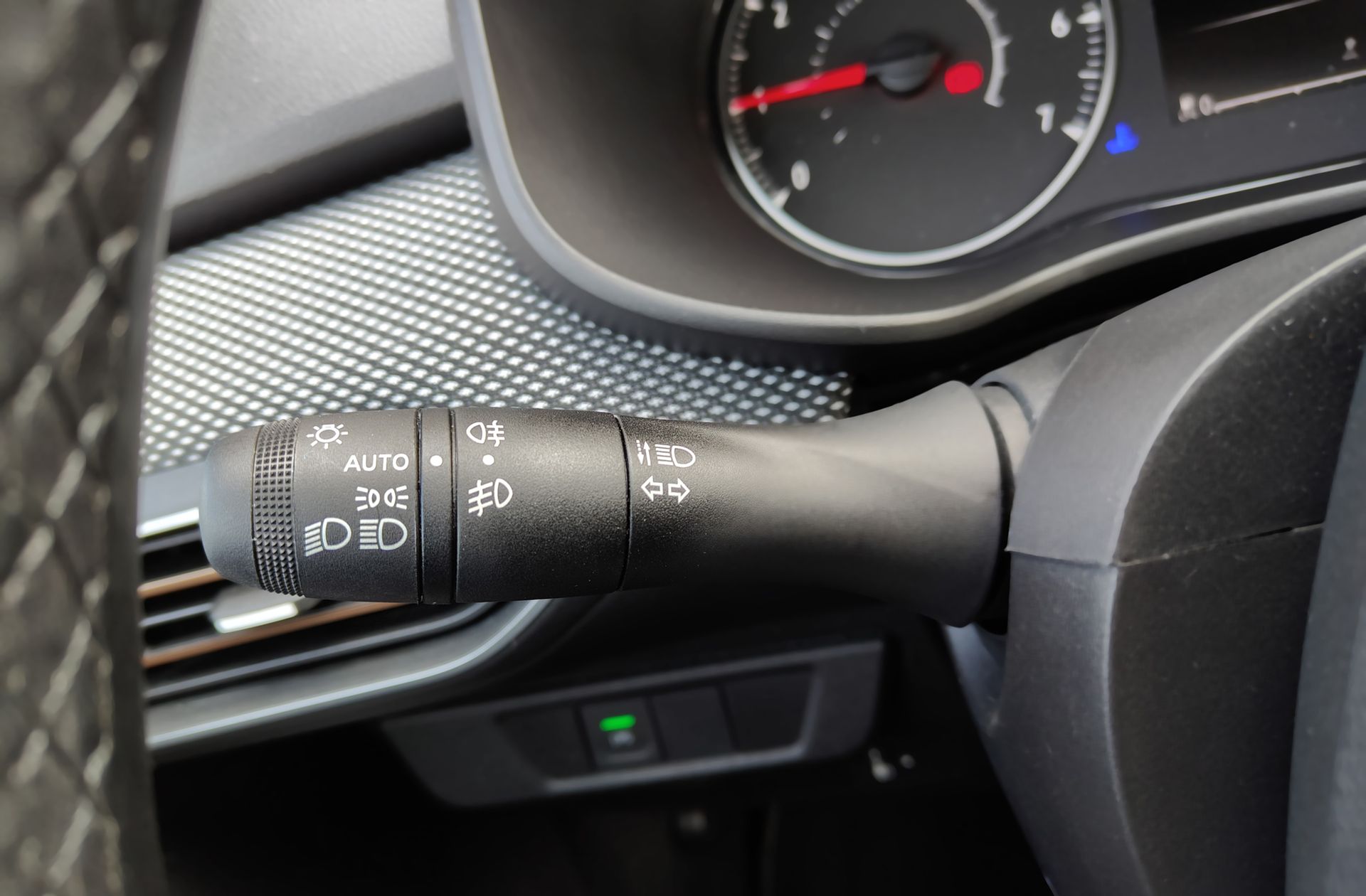 Dacia Sandero Stepway Expression ECO-G - foto 23