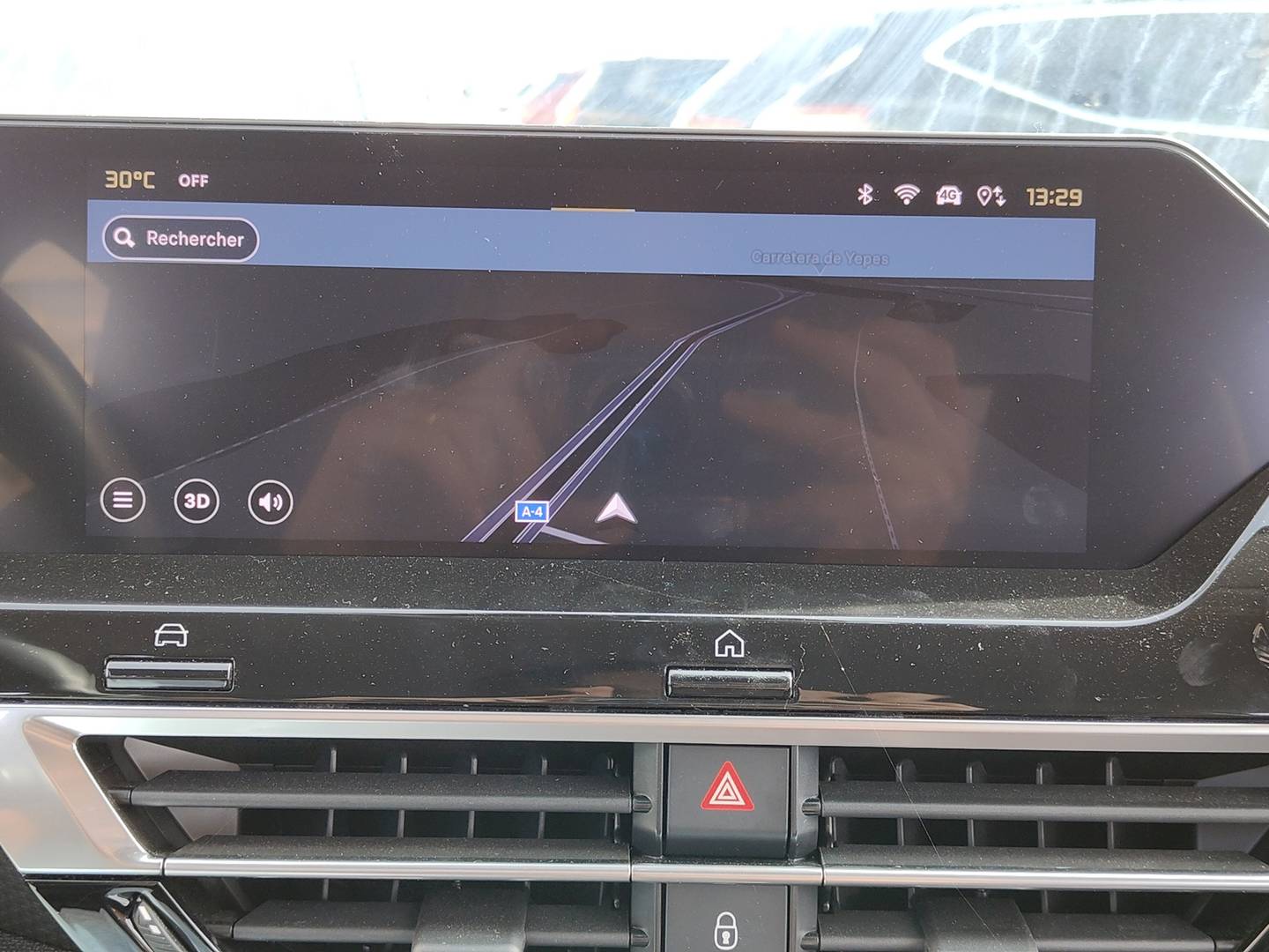 Foto Citroën C4 X Citroen C4 X 1.2 PureTech 130 S&S Shine EAT8 (131 CV)