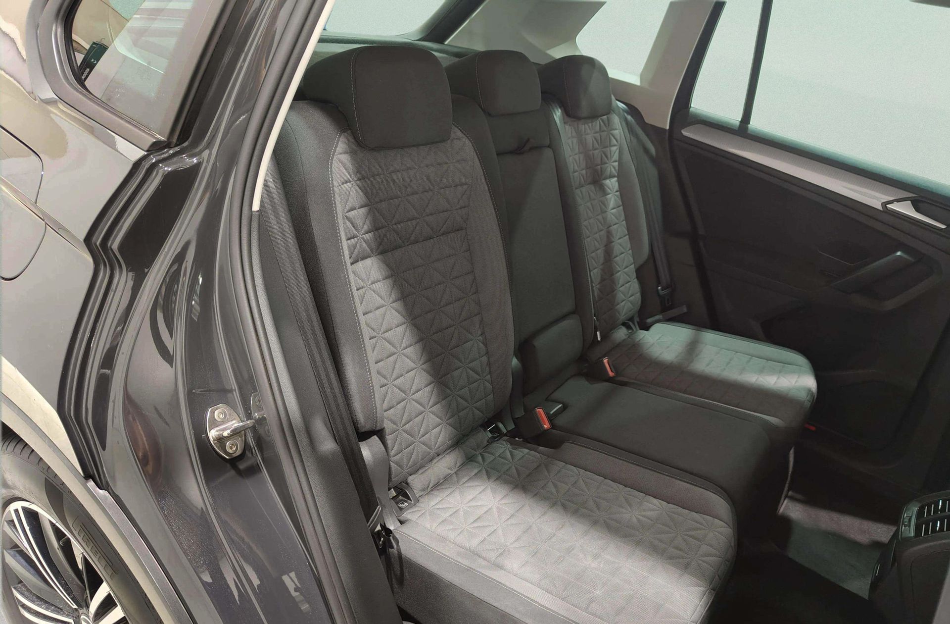 Volkswagen Tiguan Life 2.0 TDI - foto 21