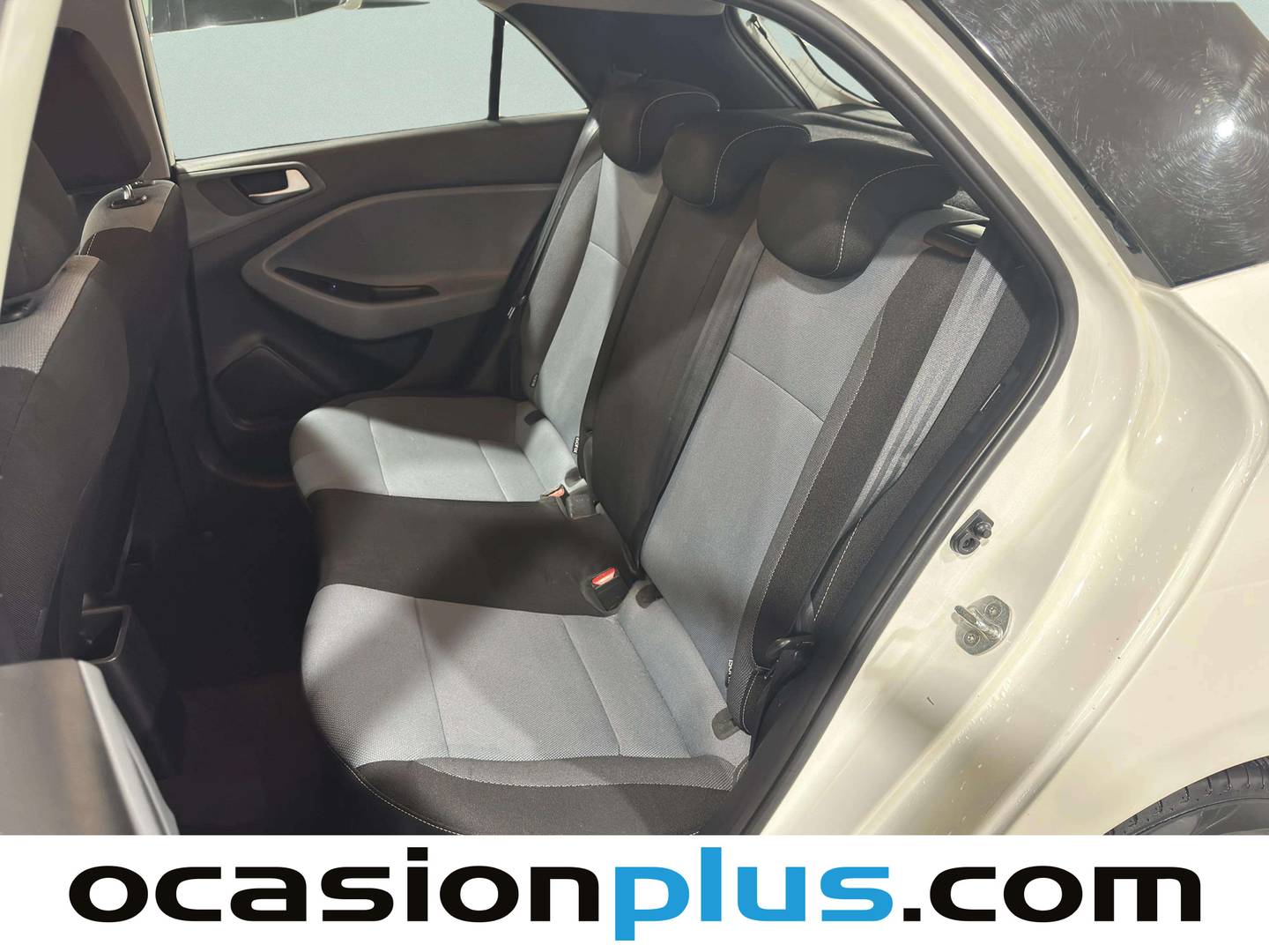 Foto Hyundai i20 Hyundai i20 1.2 MPI Klass (84 CV)