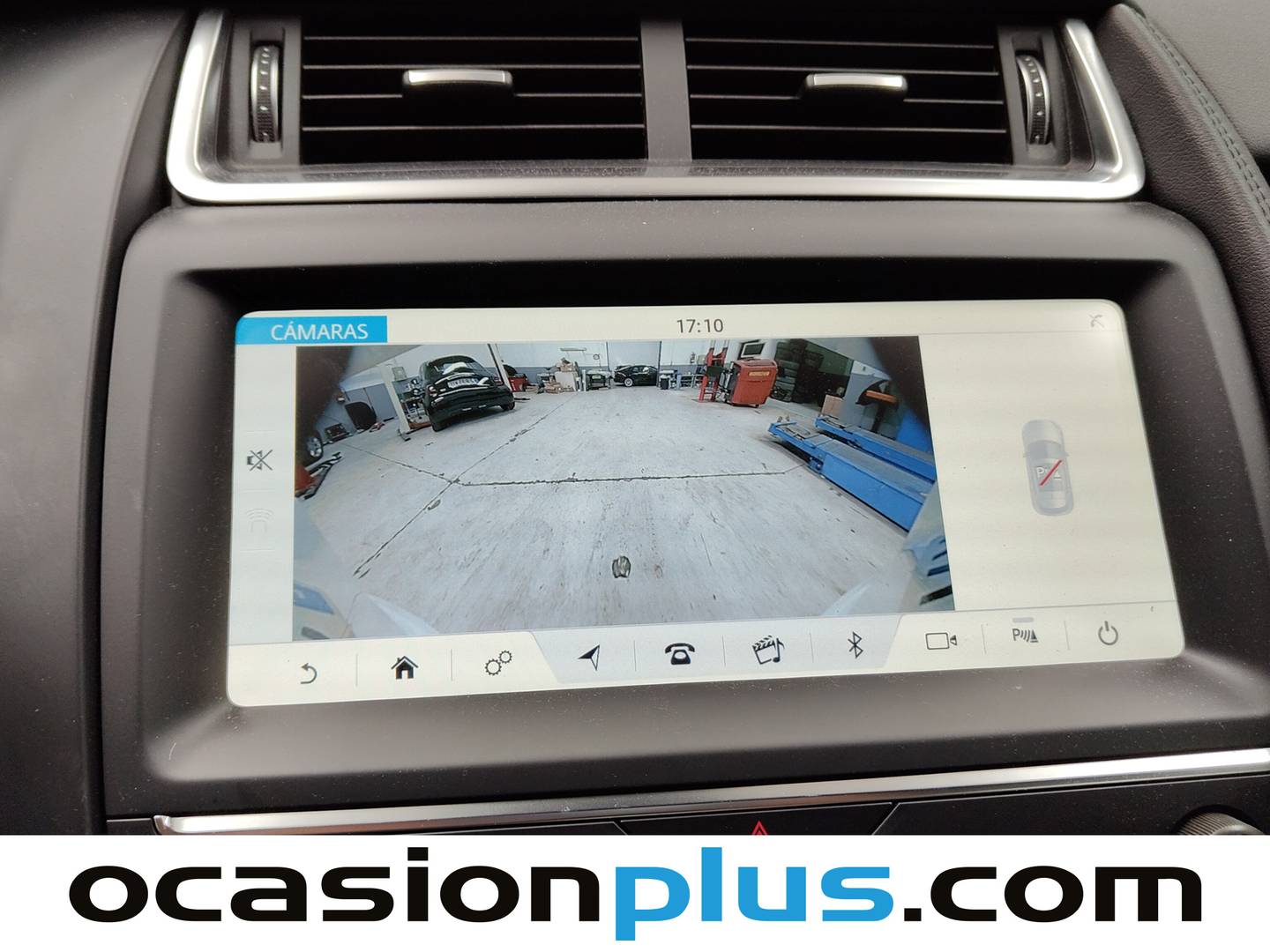 Foto Jaguar E-Pace Jaguar E-PACE 2.0P R-Dynamic 4WD Auto  (200 CV)