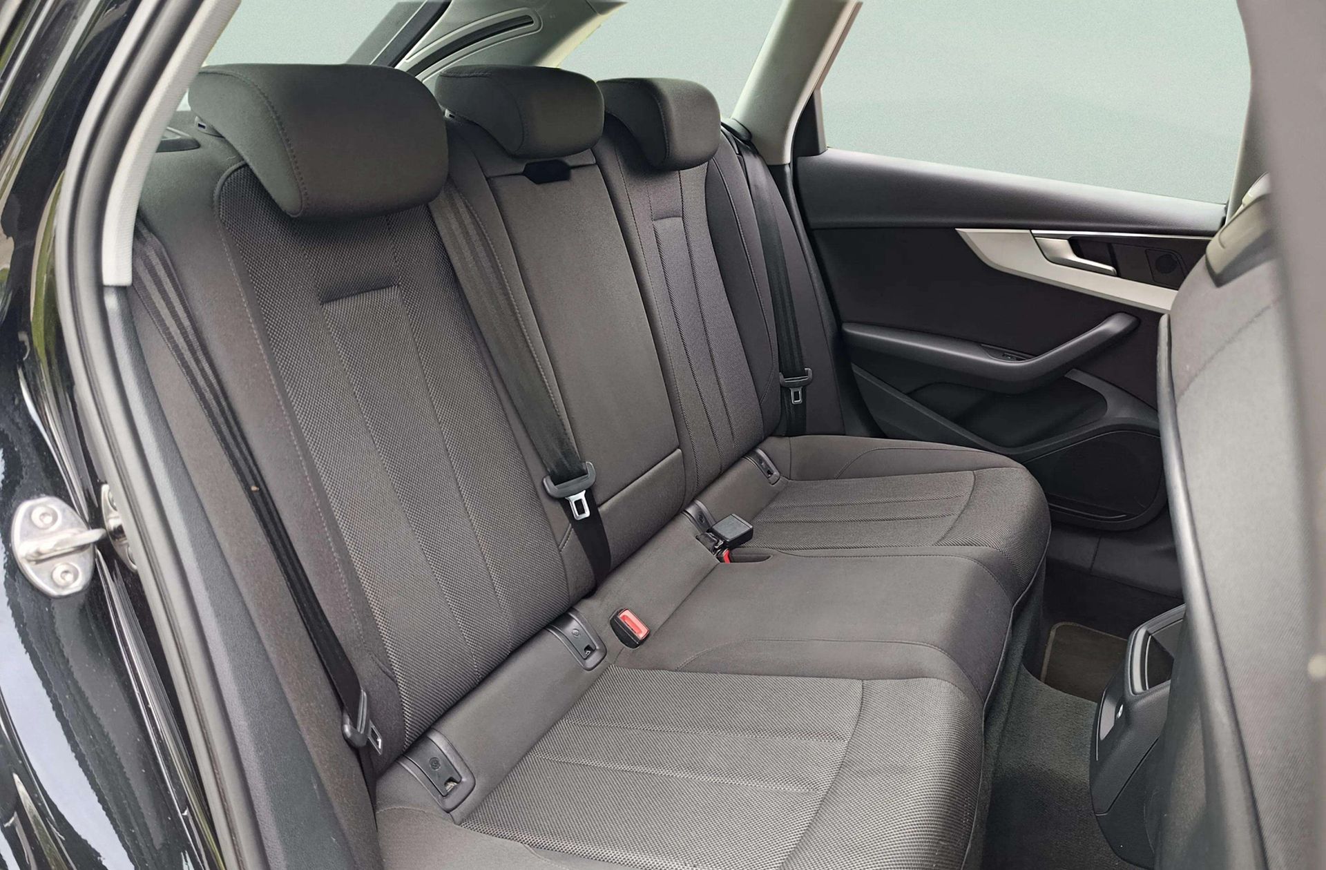 Audi A4 Avant Advanced 35 TFSI S tronic - foto 15
