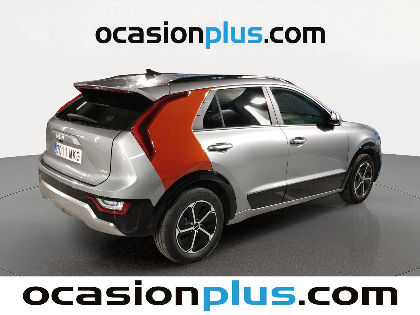 Foto trasera KIA Niro KIA Niro 1.6 GDi HEV Drive (141 CV) derecha