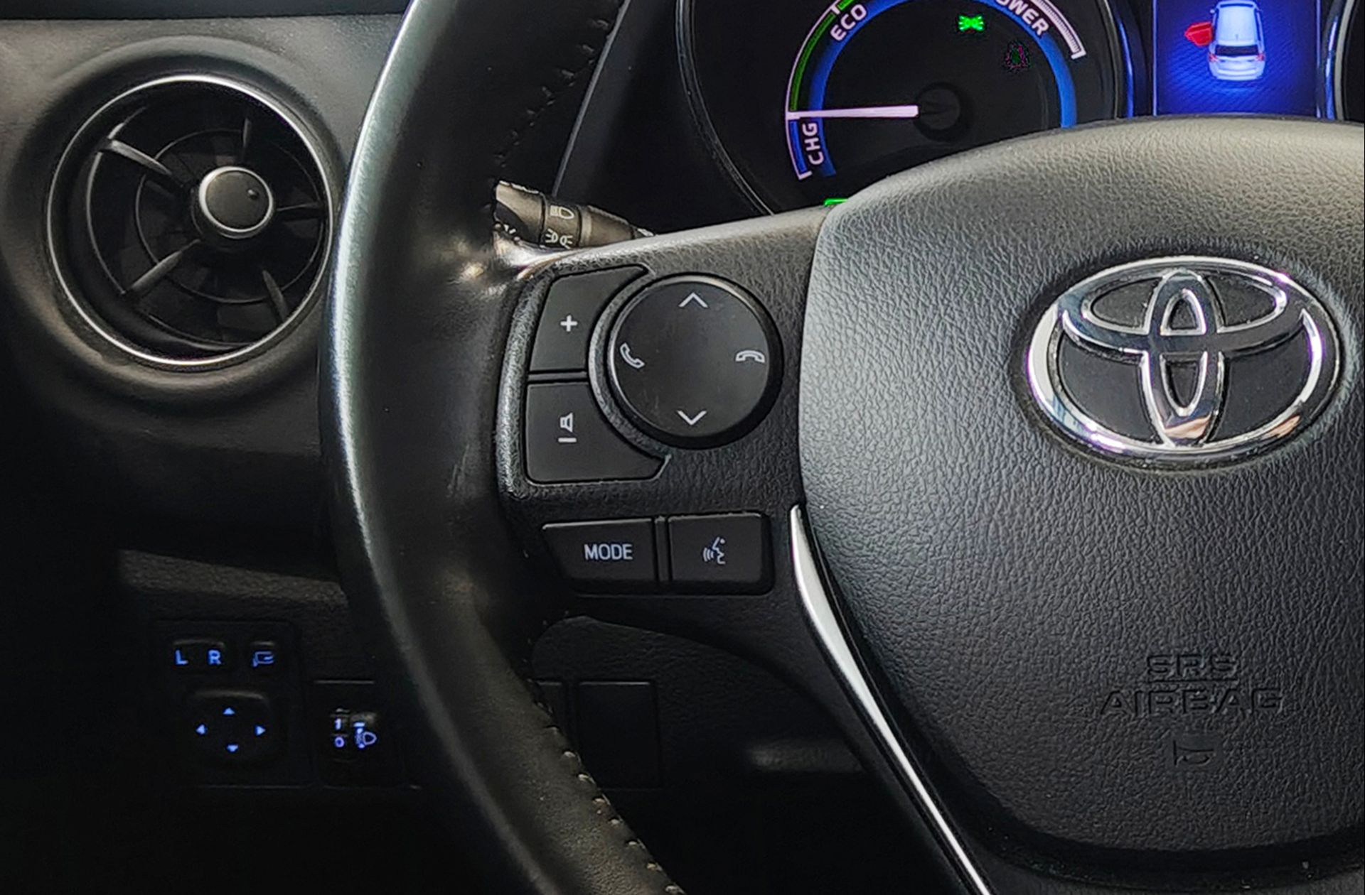 Toyota Auris 140H Hybrid Feel! Edition - foto 26
