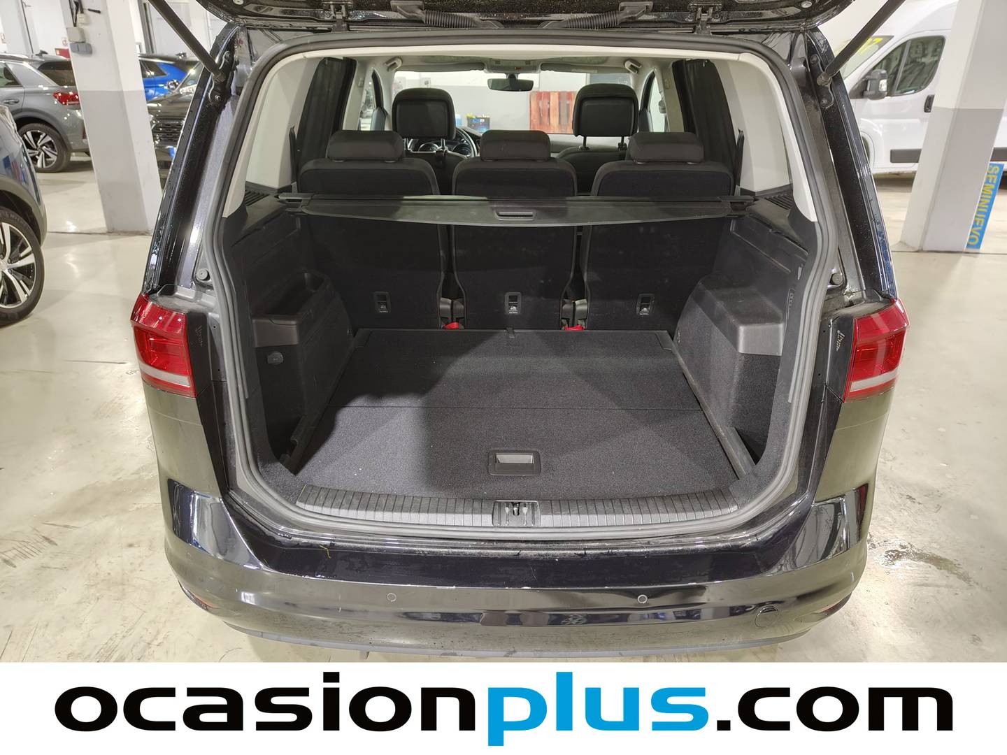 Foto Volkswagen Touran Volkswagen Touran Advance 1.5 TSI (150 CV)