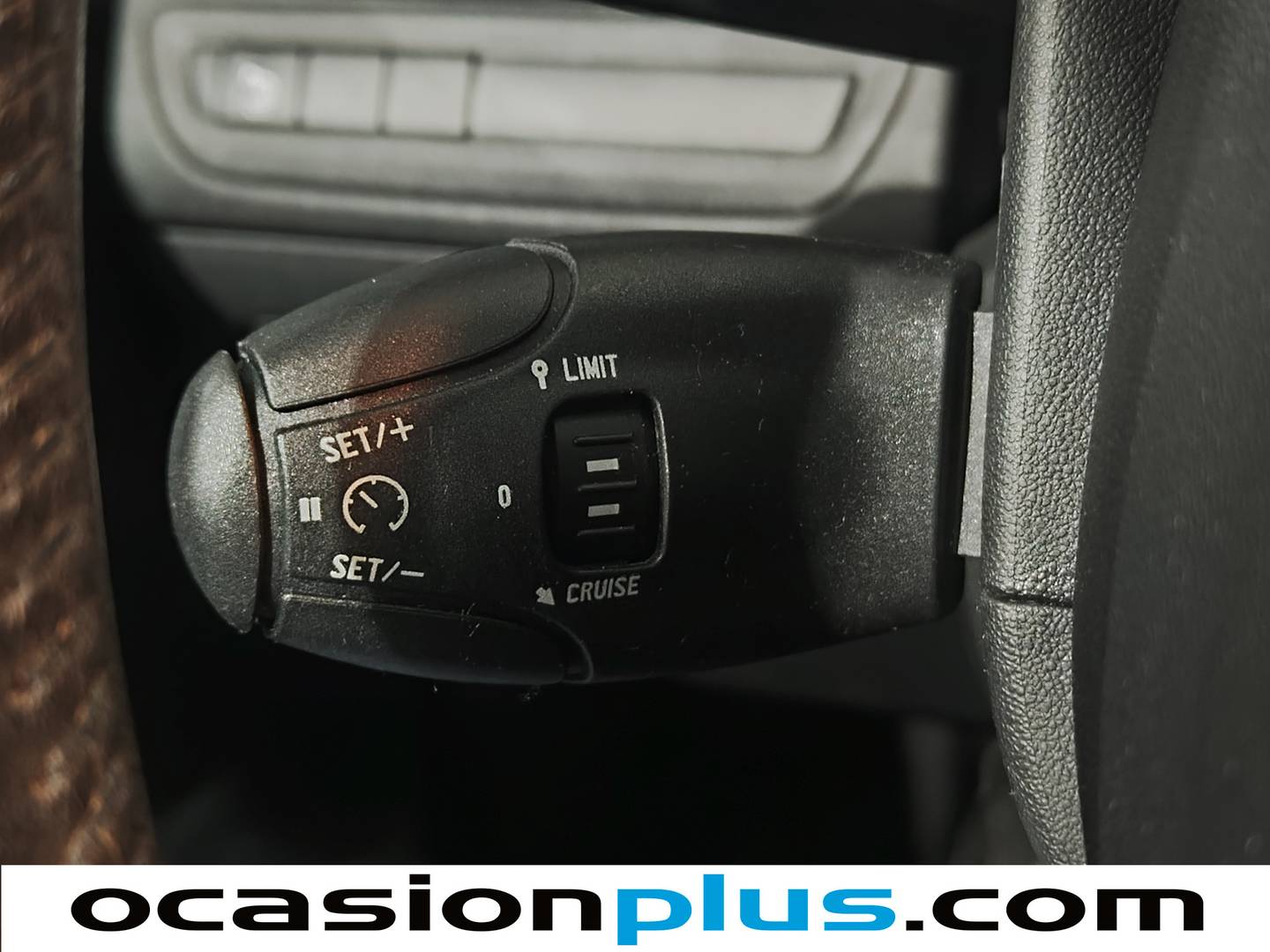 Foto Peugeot 2008 Peugeot 2008 PureTech 82 S&S Style (82 CV)