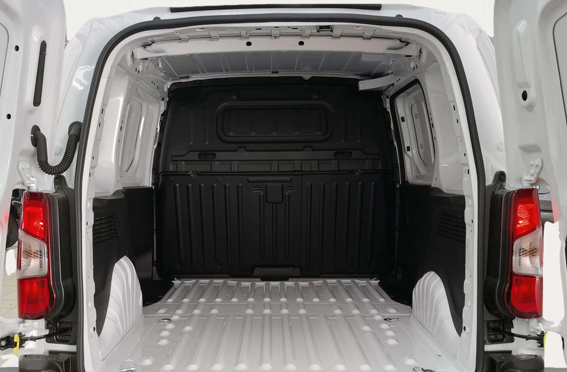 Fiat Doblò Furgon Furgon BlueHDi M - foto 18