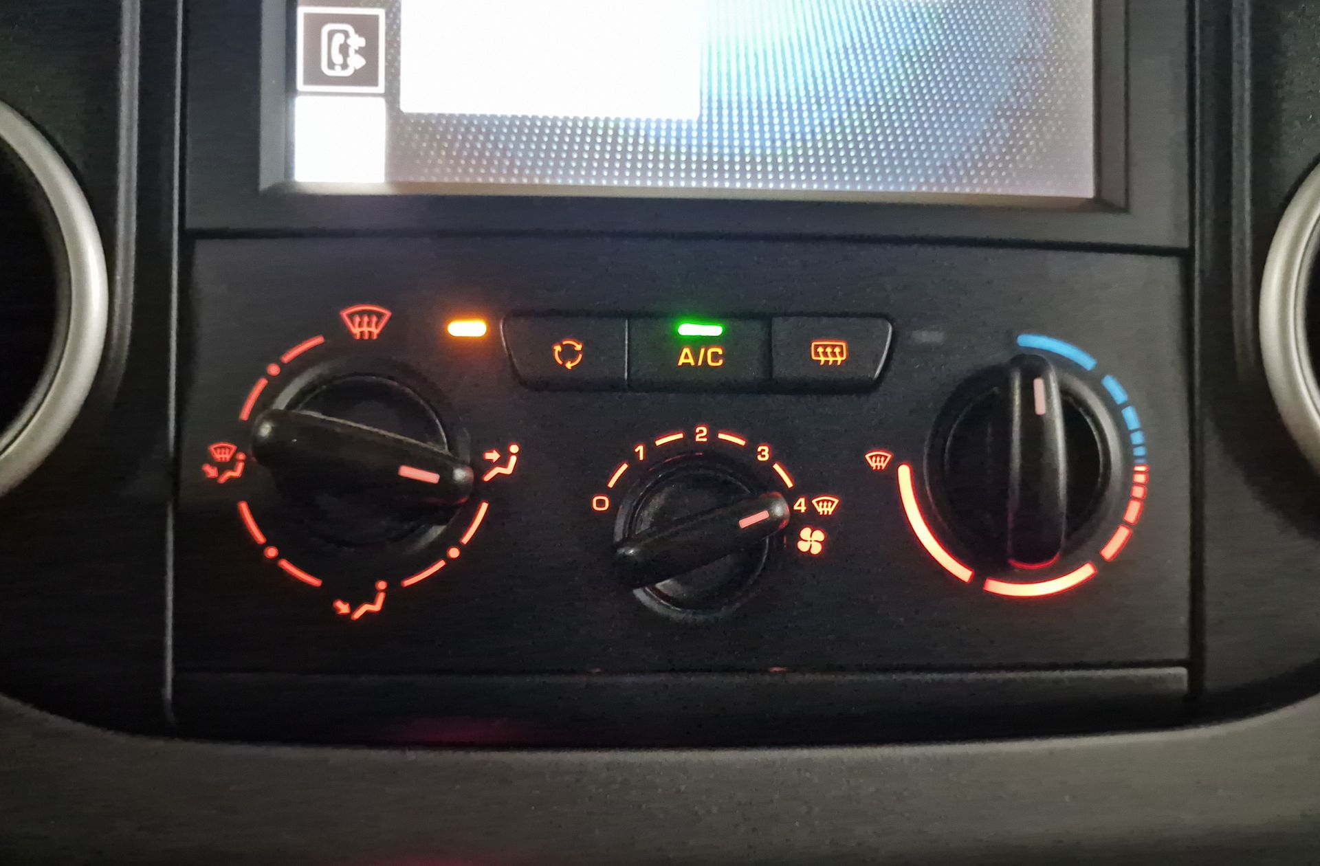 Peugeot Partner Tepee Combi 1.6 BlueHDi Active - foto 24
