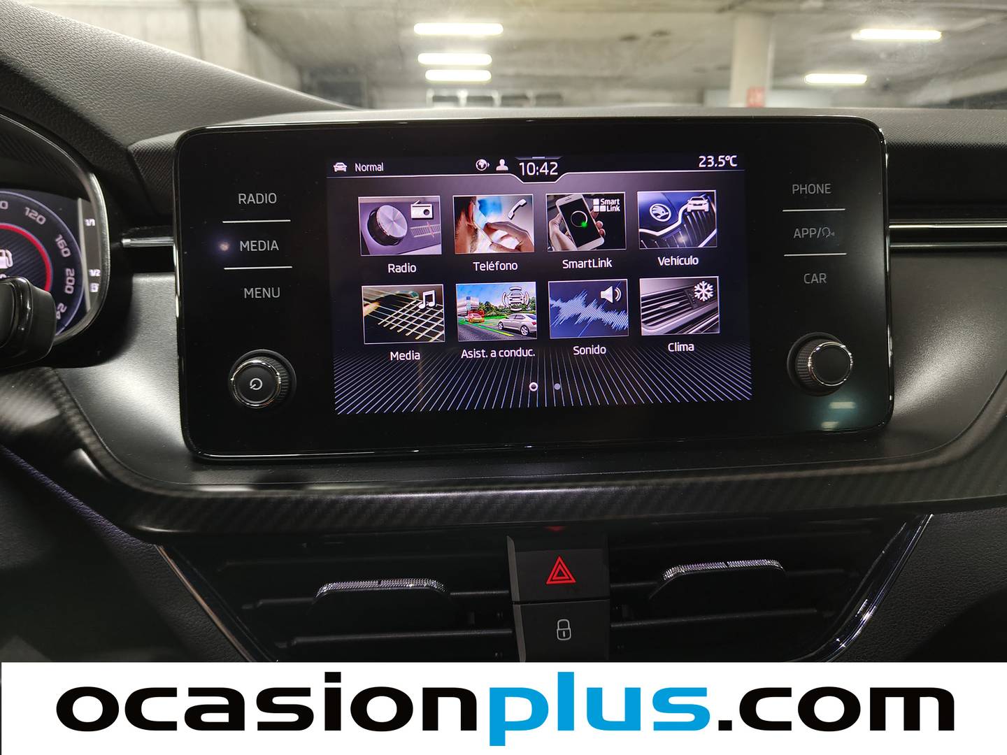 Equipamiento del Skoda Scala Skoda Scala 1.5 TSI Montecarlo (150 CV)