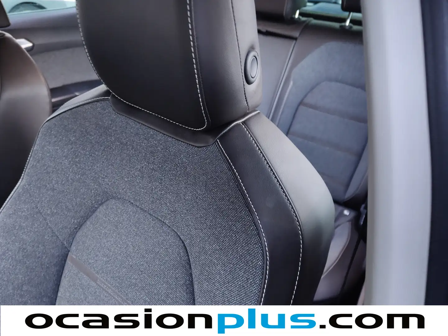 Foto Seat León SEAT León 1.5 TSI S&S Xcellence Go M (130 CV)