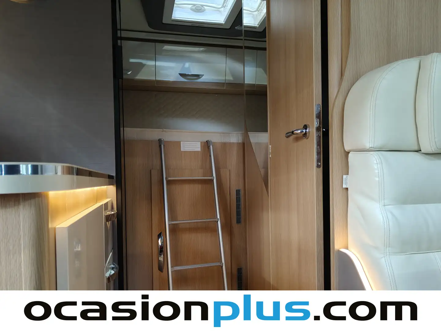 Foto McLouis Steel S 35G MC4 331 McLouis Steel S 35G MC4 331 McLouis Steel S 35G MC4 (331CV) 4 Plazas