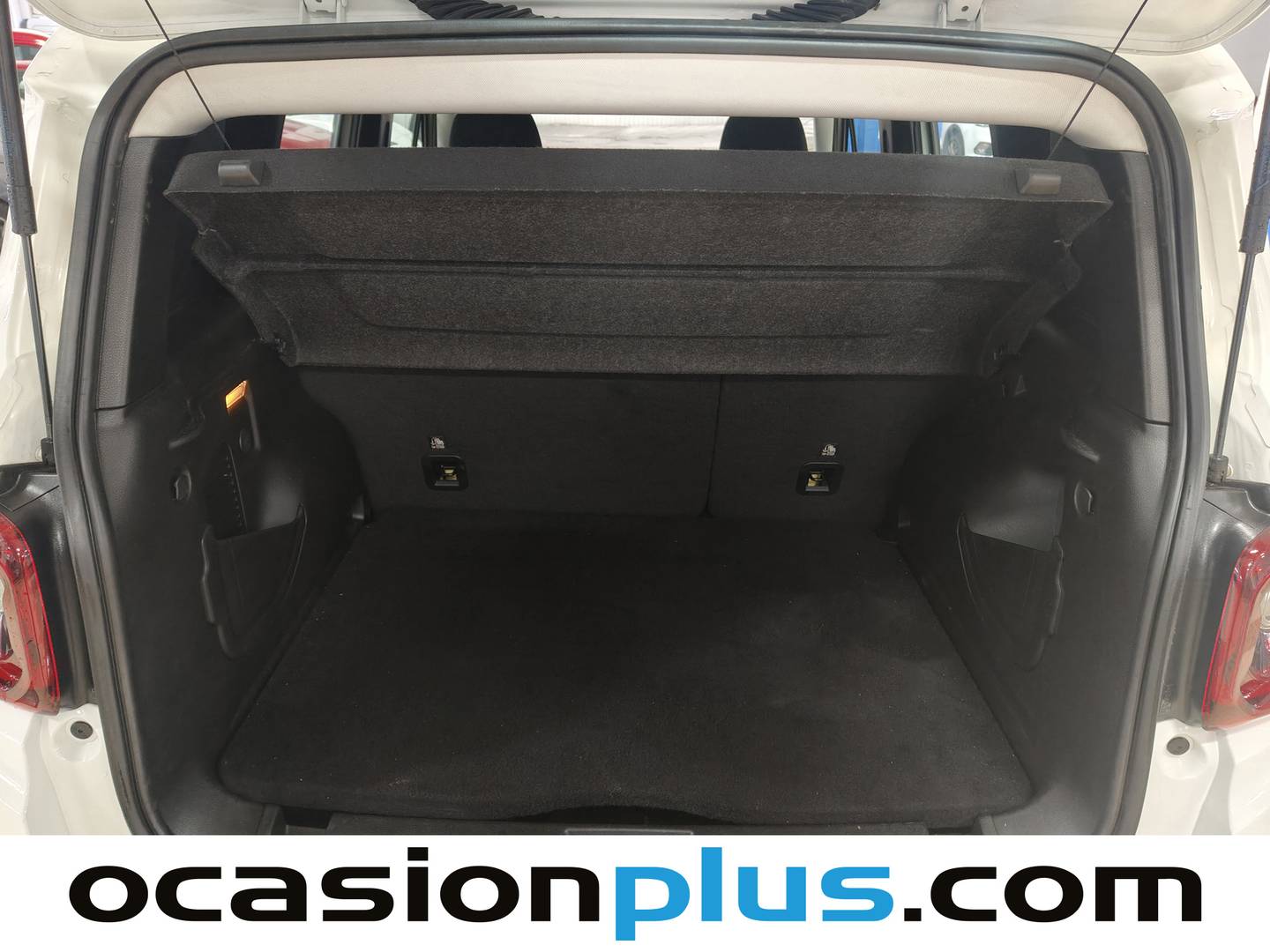 Foto Jeep Renegade Jeep Renegade eHybrid 1.5 Altitude DCT (130 CV)