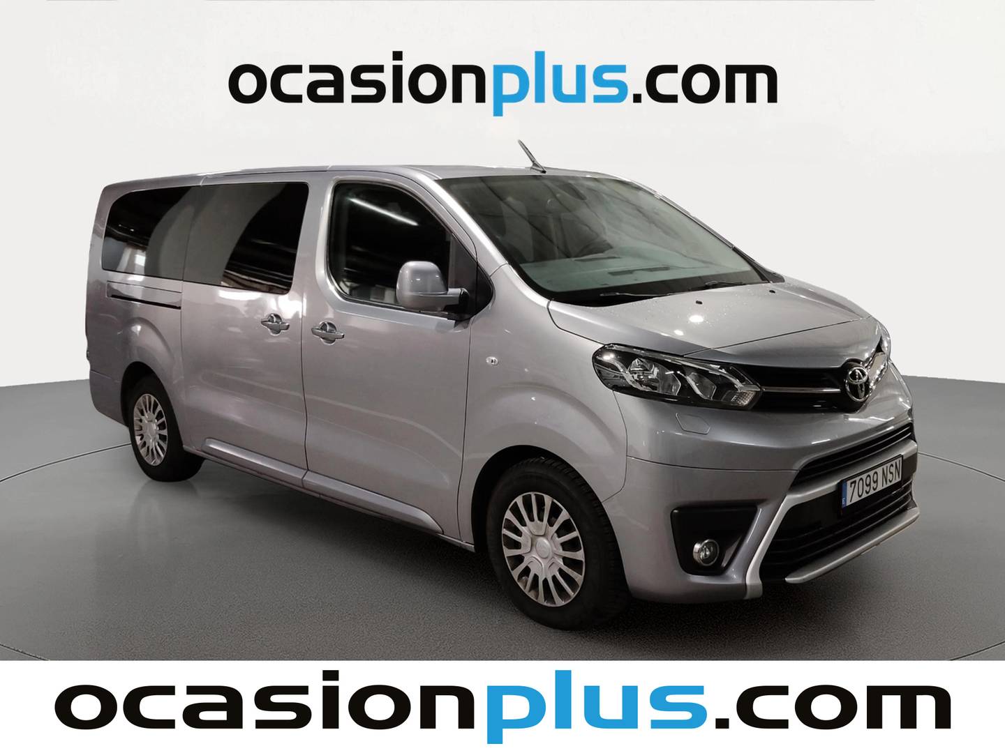 Foto delantera Toyota Proace Verso Toyota Proace Verso 1.5D Shuttle VX L2 (120 CV) 9 Plazas derecha