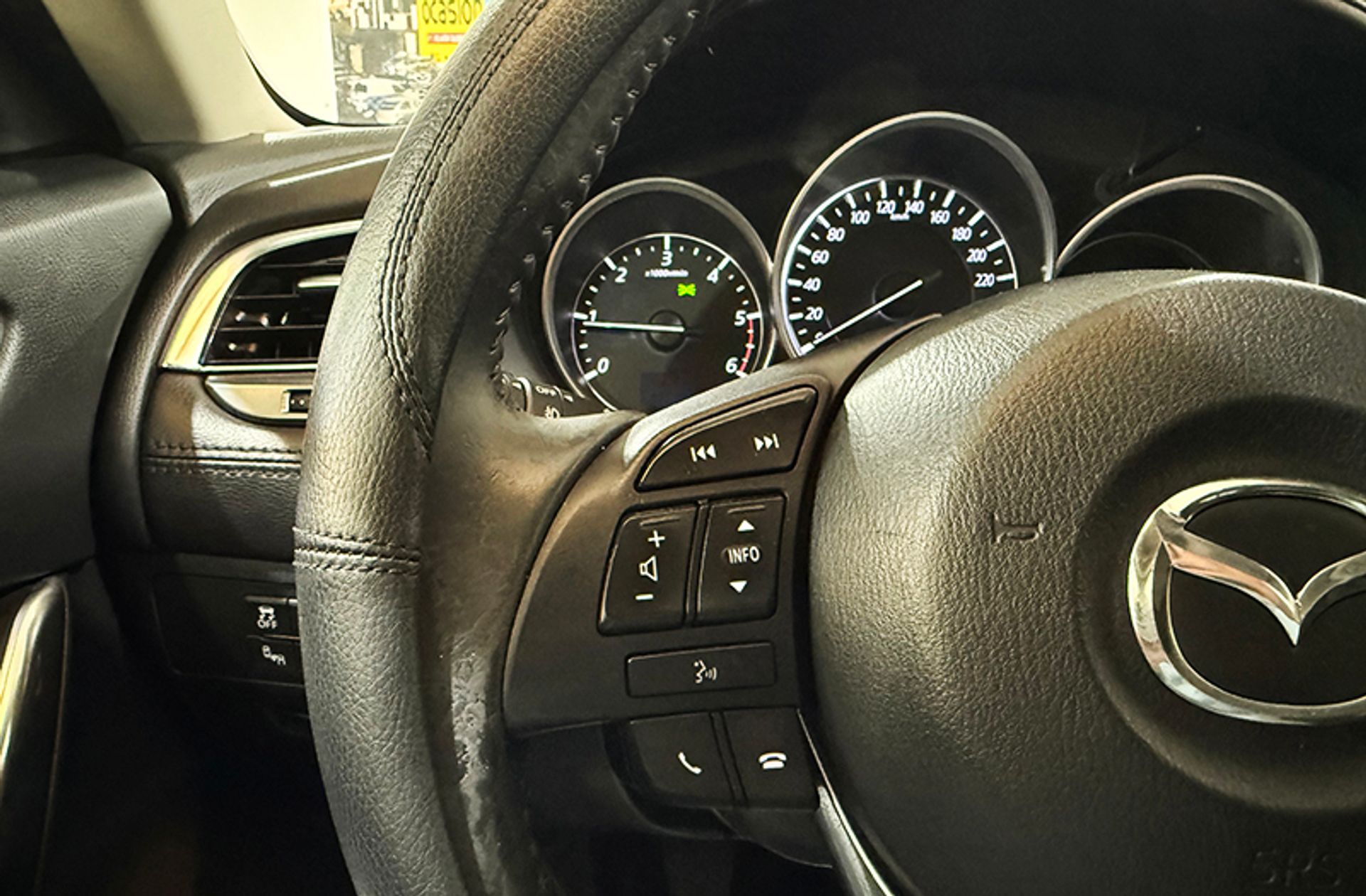 Mazda Mazda6 2.2 DE Style+ - foto 25