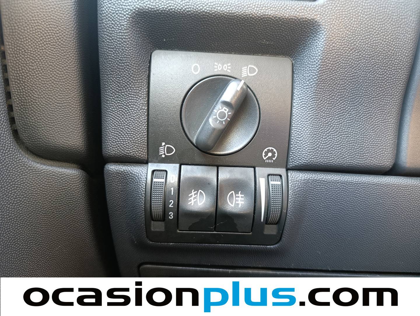 Paquetes del Opel Corsa Opel Corsa 1.3 CDTI Blue Line Easytronic (70 CV)