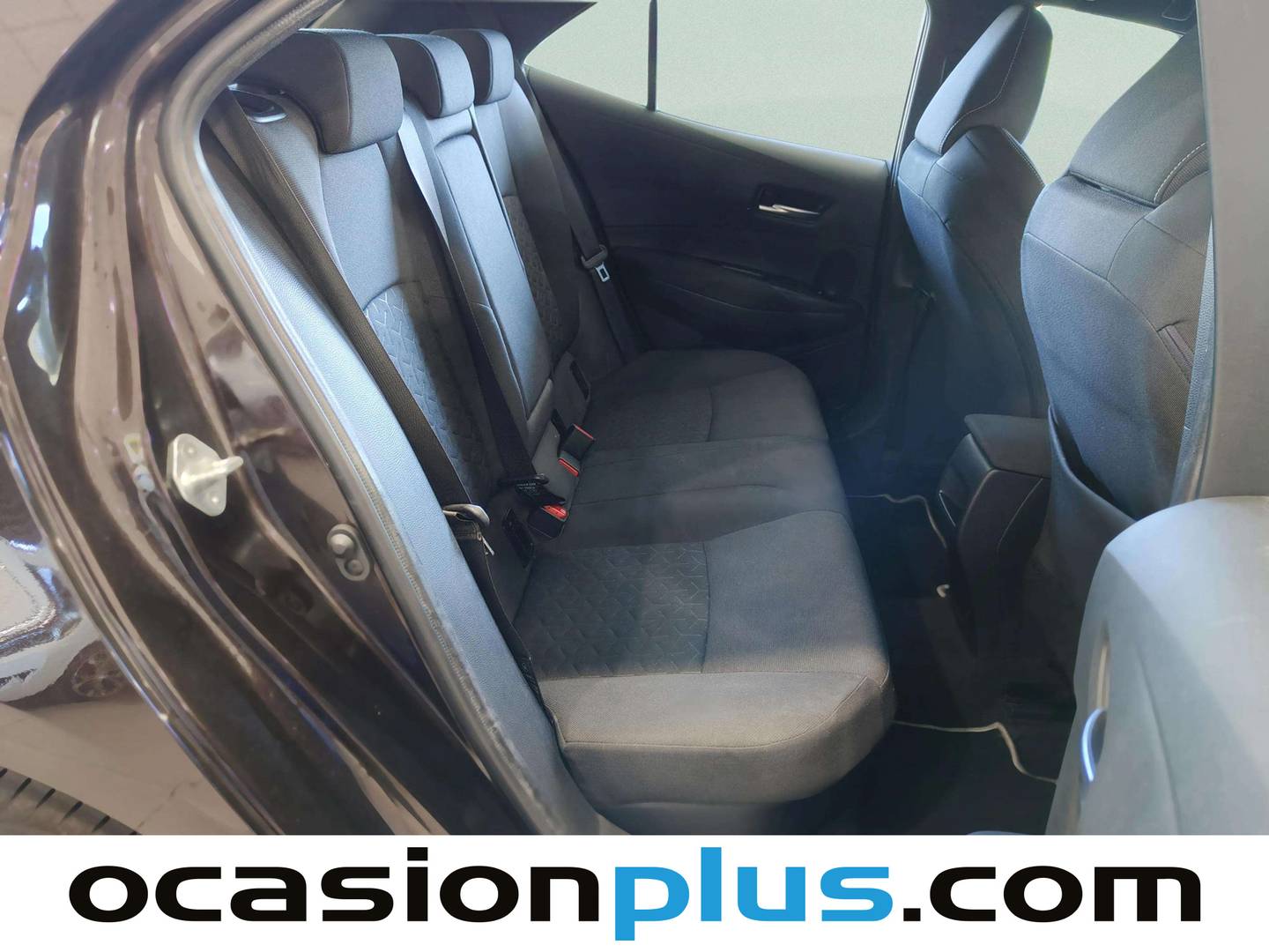 Toyota Corolla Toyota Corolla 1.8 125 Híbrido Active Tech E-CVT (122 CV) al mejor precio