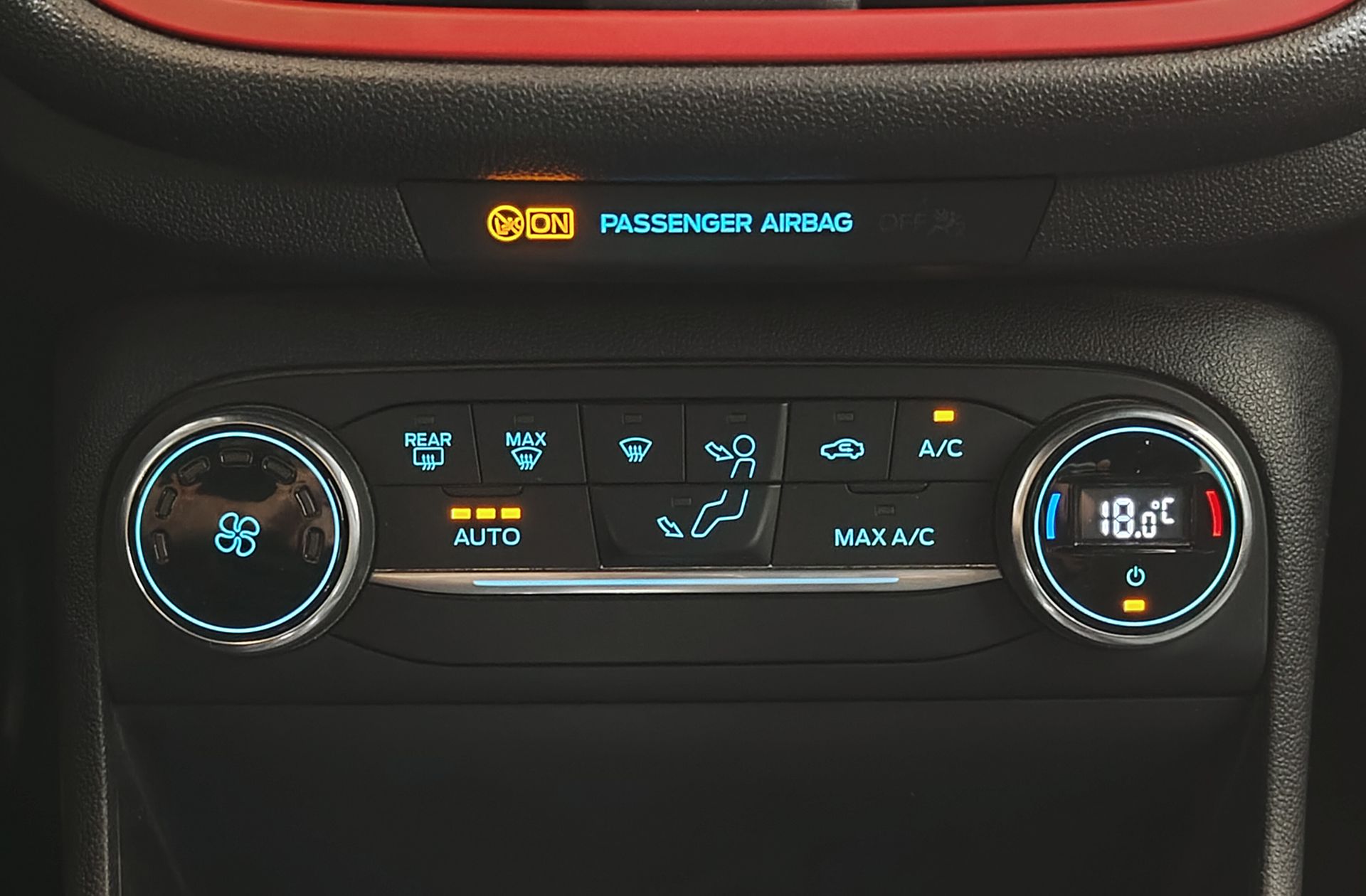 Ford Fiesta 1.0 EcoBoost ST-Line - foto 30