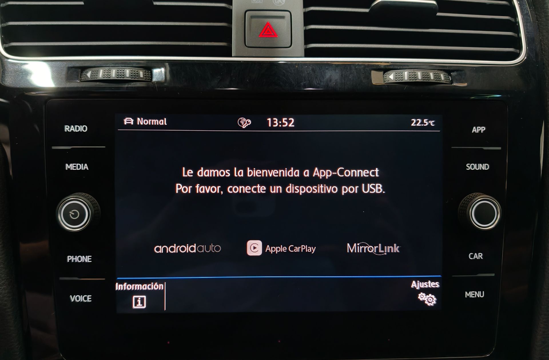 Volkswagen Golf Sport R-Line 2.0 TDI DSG - foto 8