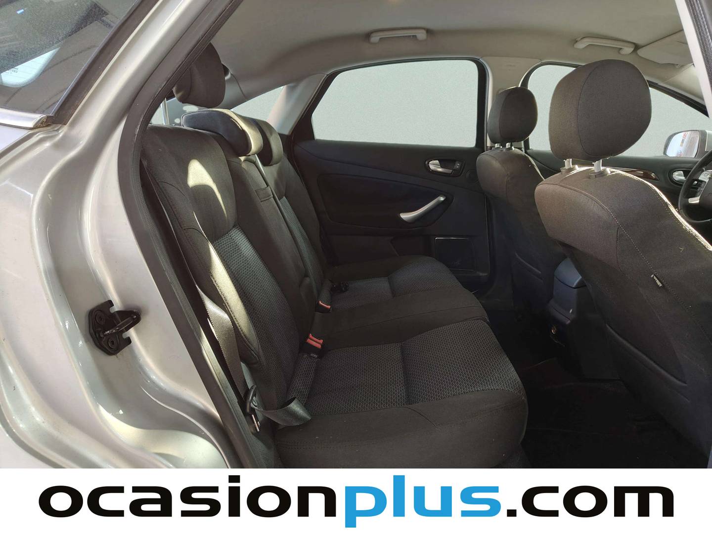 Ford Mondeo Ford Mondeo 2.0 Ghia (145 CV) al mejor precio