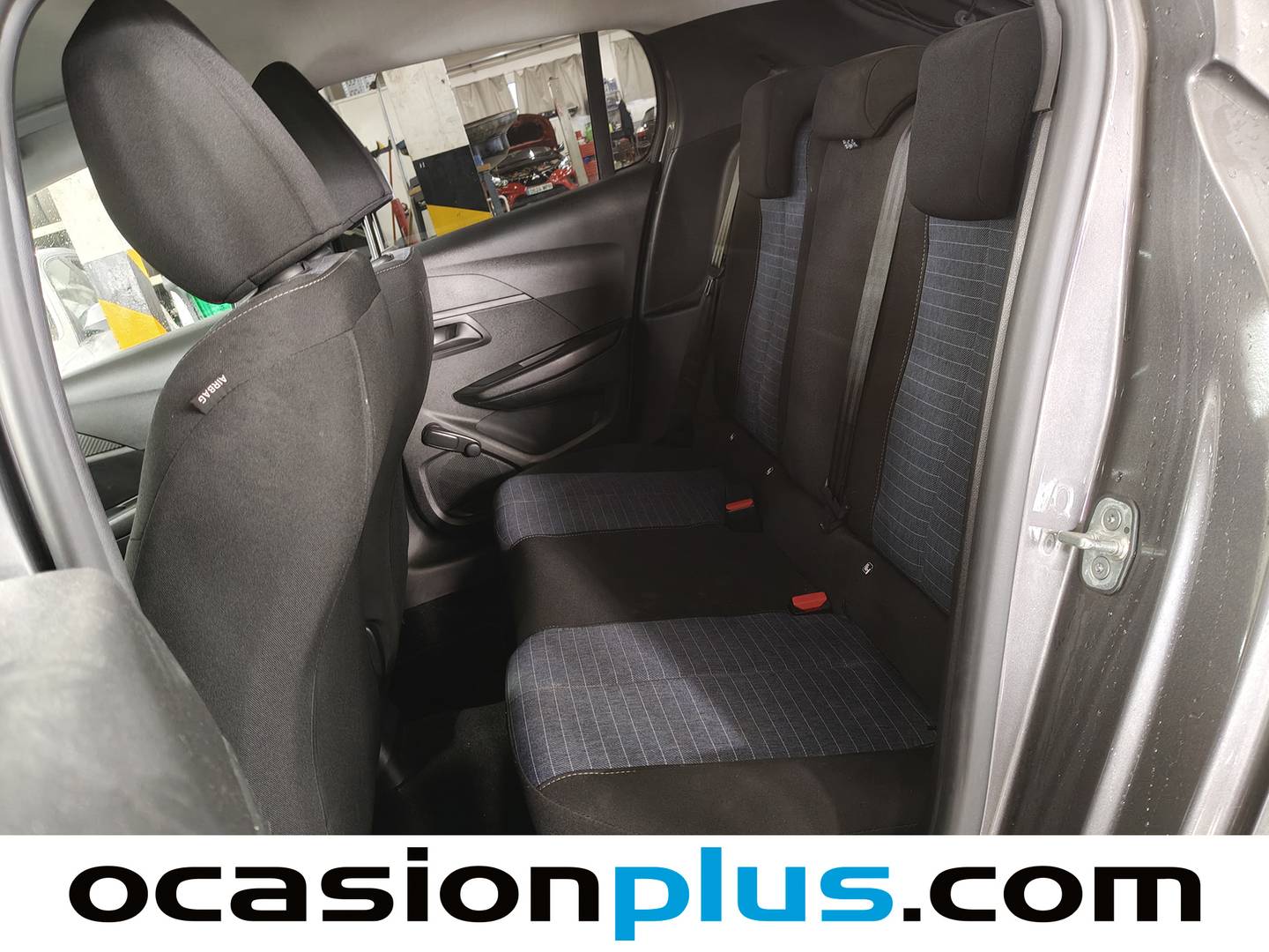 Foto asientos traseros Peugeot 208 Peugeot 208 PureTech 75 Like (75 CV)