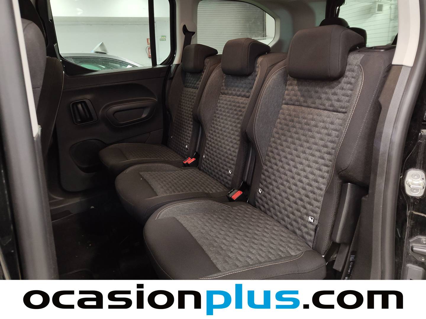 Foto Peugeot Rifter Peugeot Rifter BlueHDi 130 GT Long EAT8 (130 CV) 7 Plazas