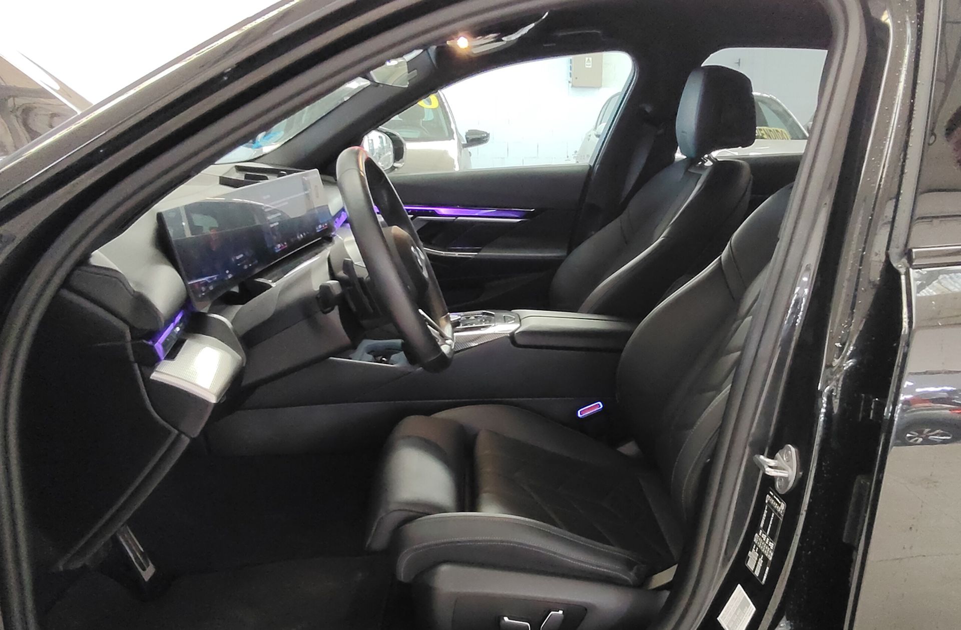 BMW Serie 5 520d Pack M - foto 11