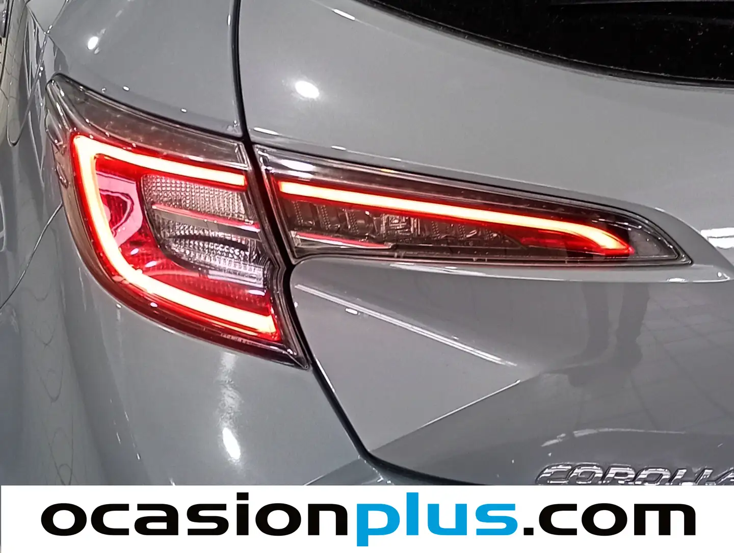 Foto Toyota Corolla Toyota Corolla 180H GR-SPORT E-CVT (184 CV)