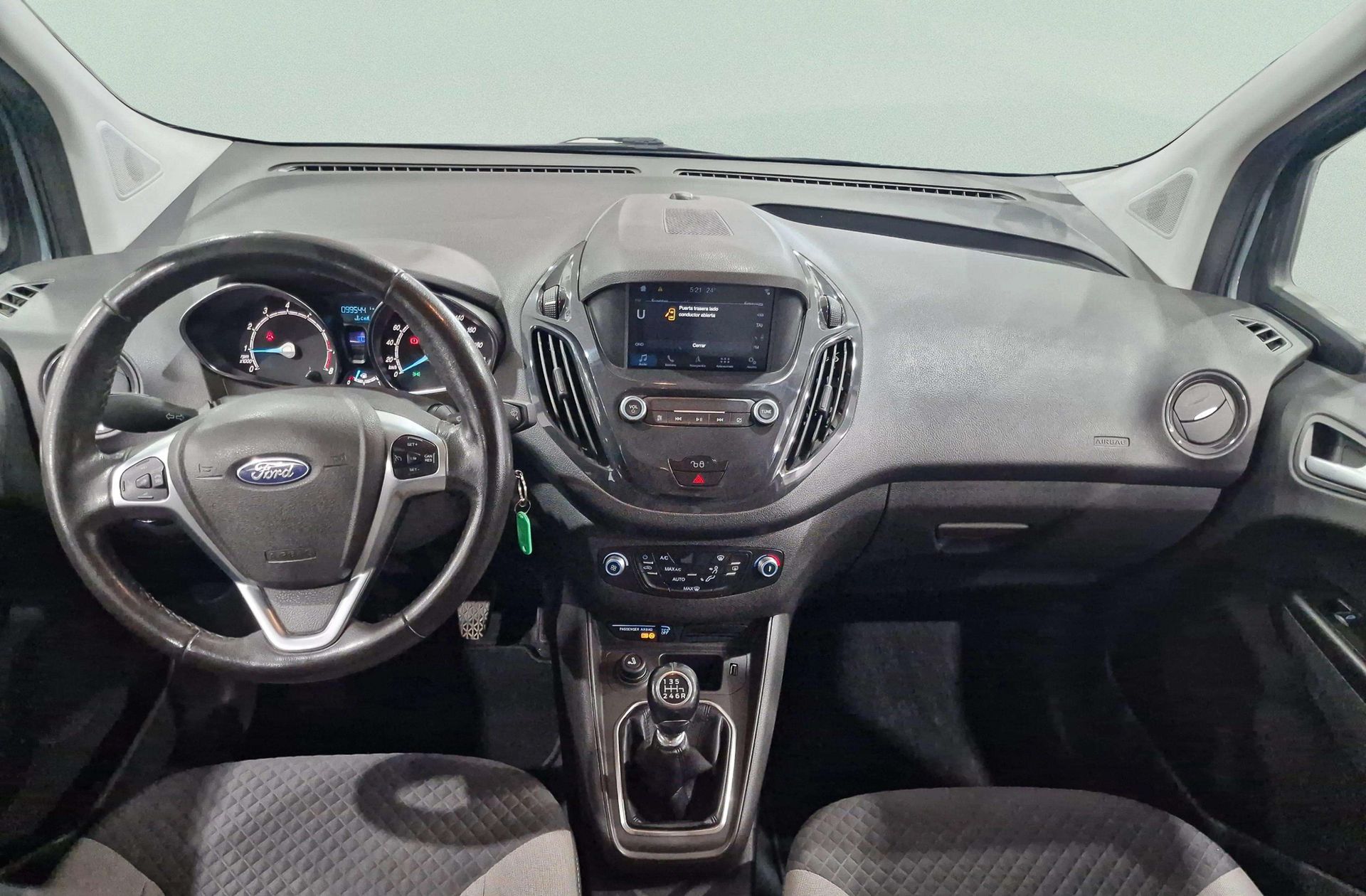 Ford Tourneo Courier 1.0 EcoBoost Titanium - foto 6