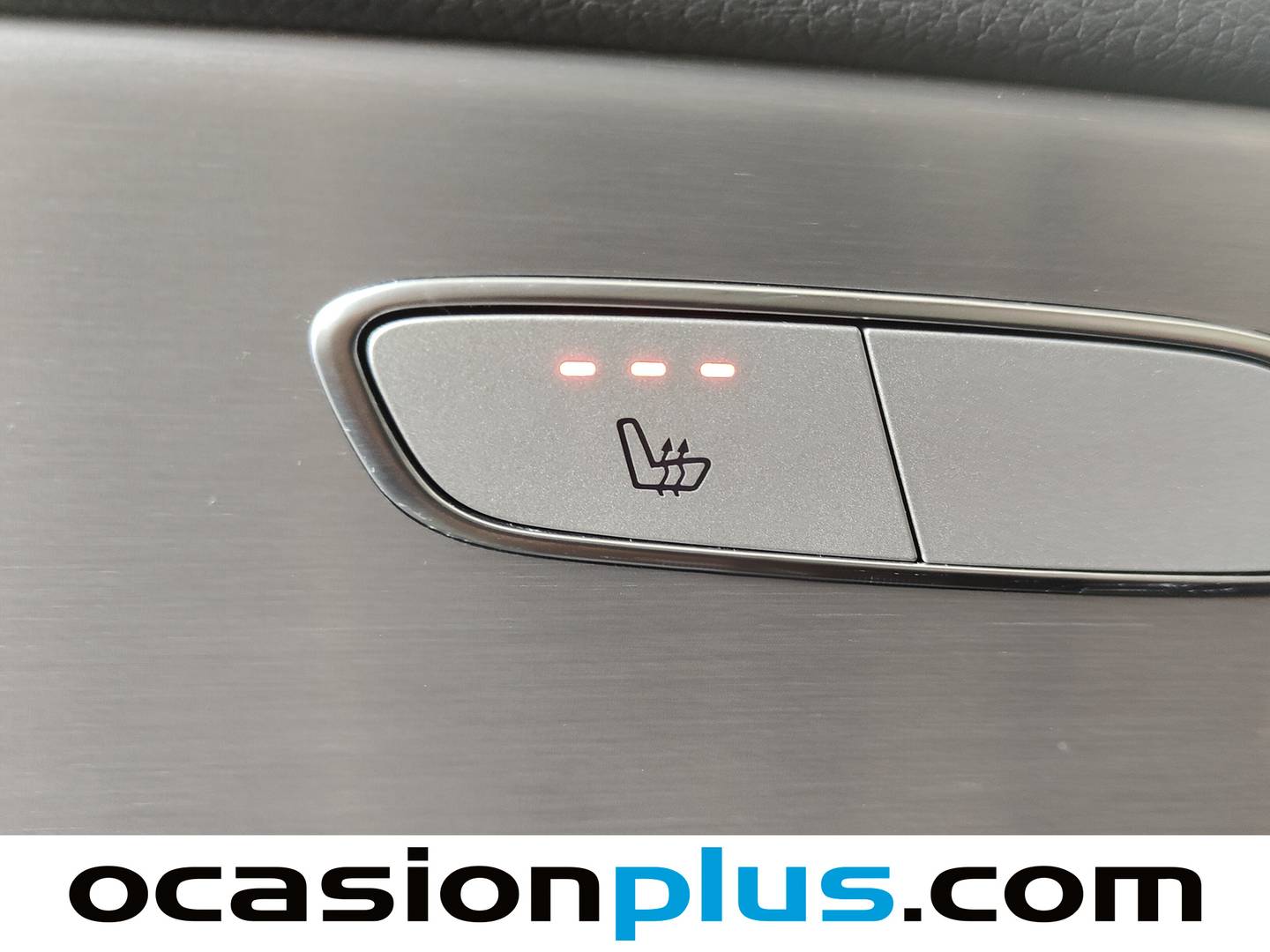 Equipamiento del Mercedes Clase C Mercedes Clase C 200 Coupe (184 CV) Pack AMG