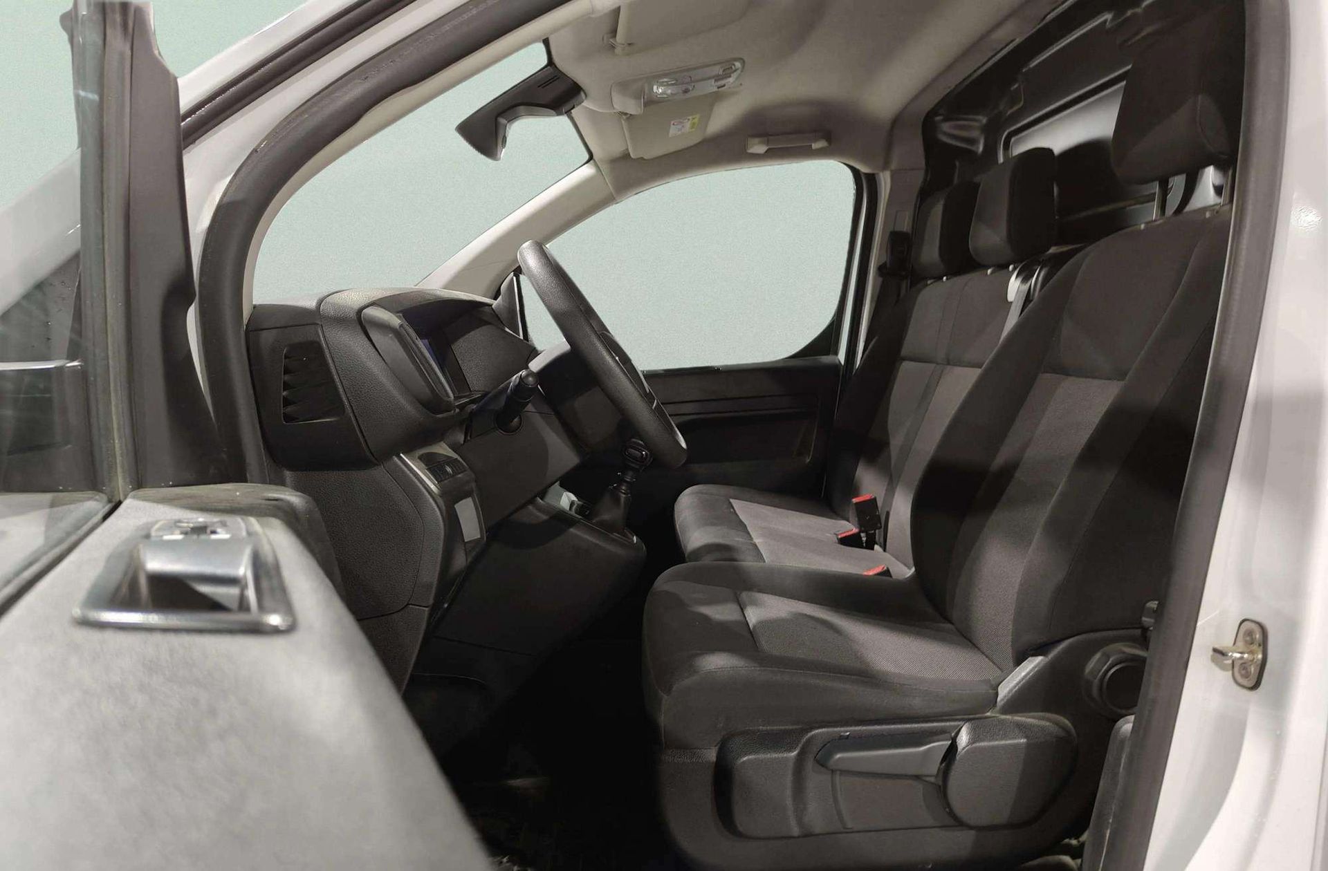 Citroën Jumpy Furgon BlueHDi 120 Talla M - foto 10