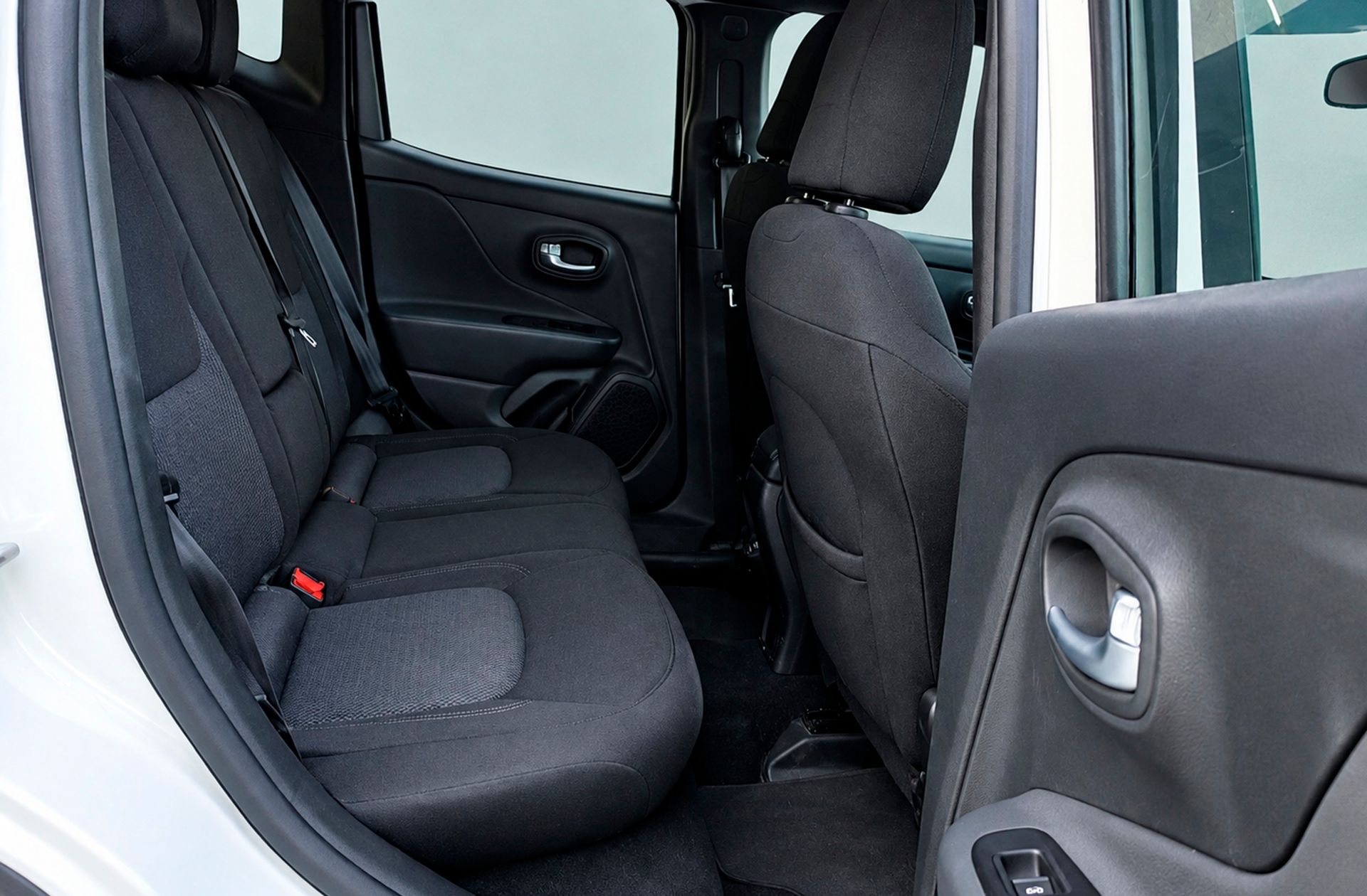 Jeep Renegade 1.3G 80 Aniversario 4x2 DCT - foto 17